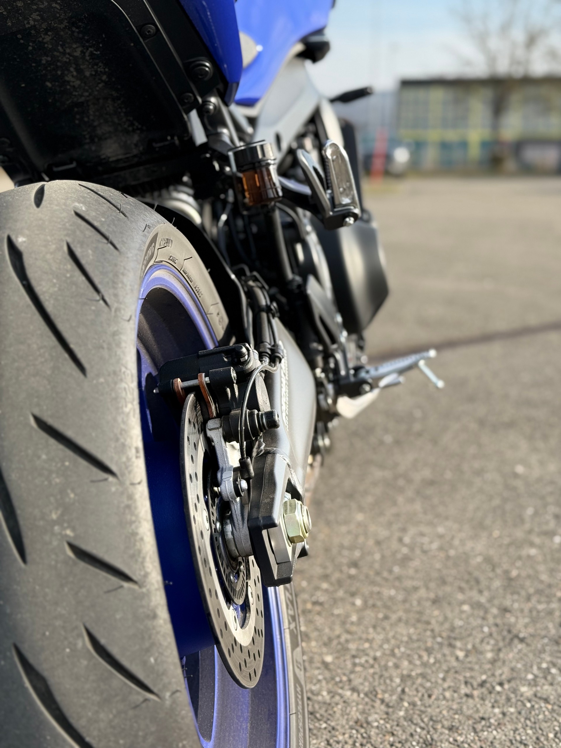 YAMAHA MT-09-image-1