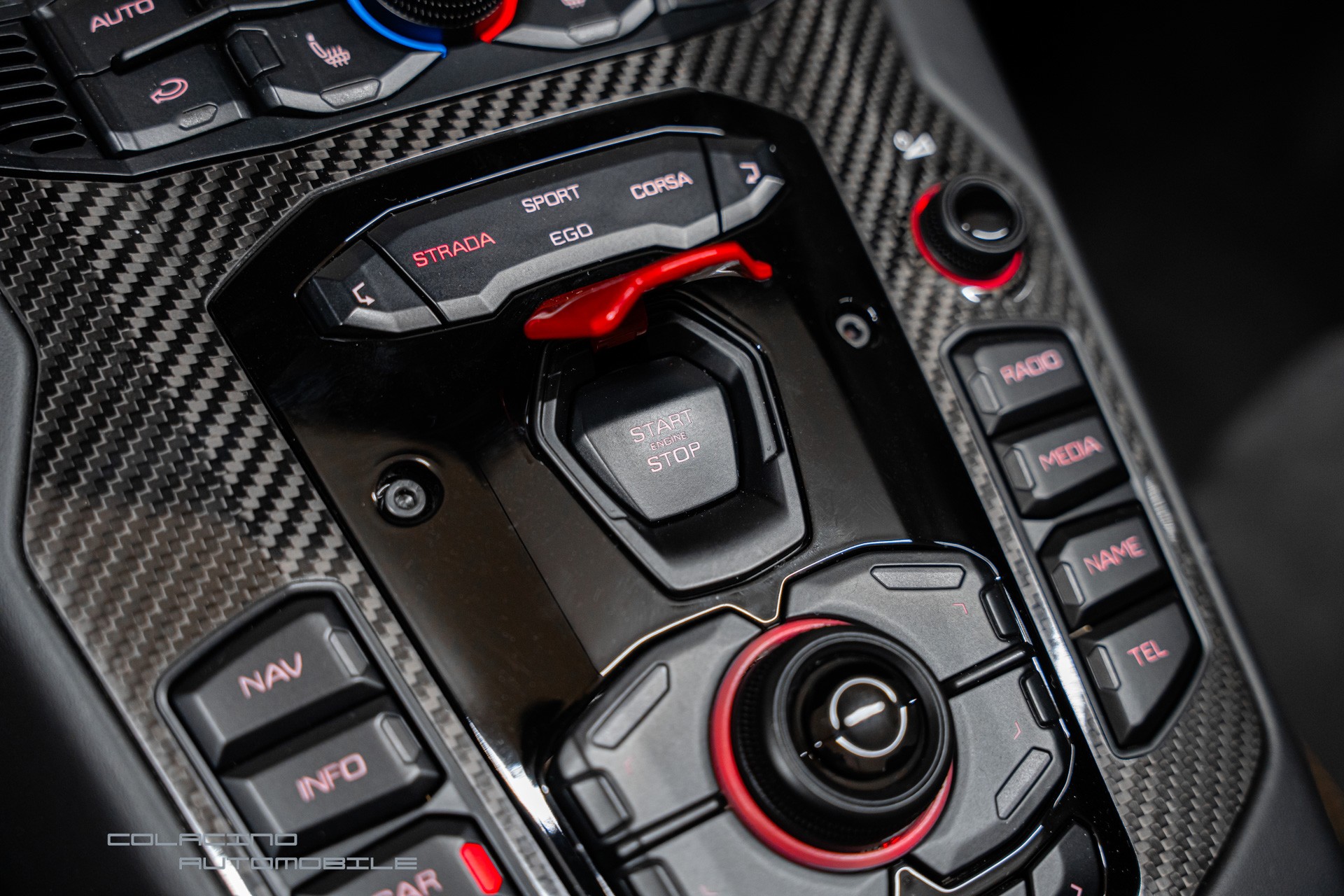 LAMBORGHINI Aventador S LP740-4 Roadster E-Gear-image-28