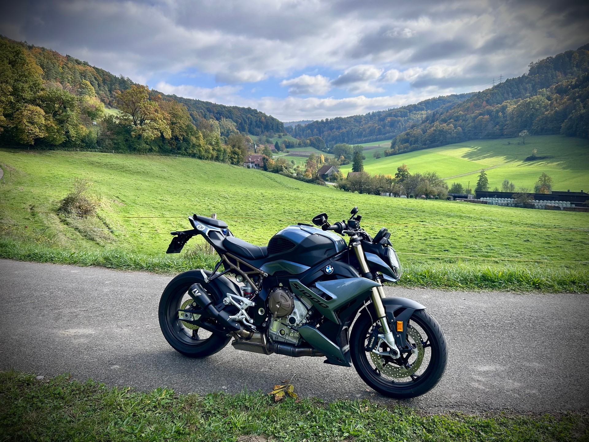 BMW S 1000 R-image-0