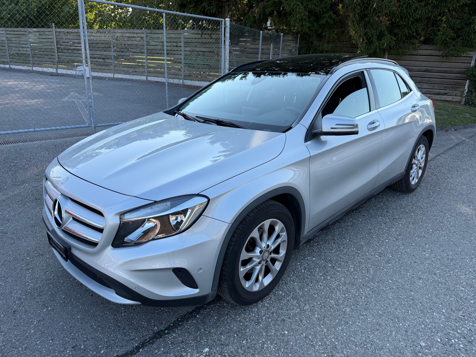 MERCEDES-BENZ GLA 200 CDI