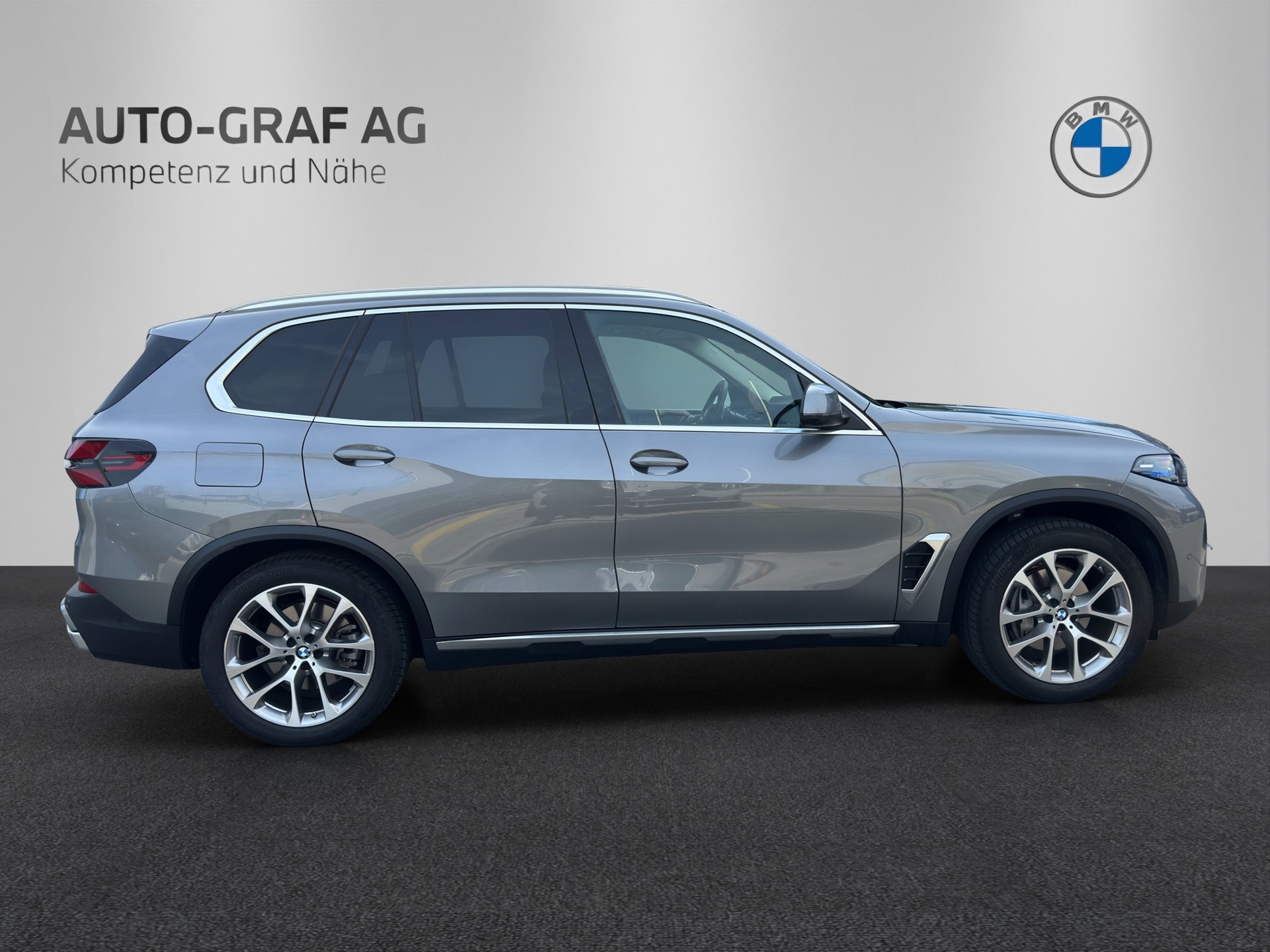 BMW X5 40i xDrive SAG-image-5