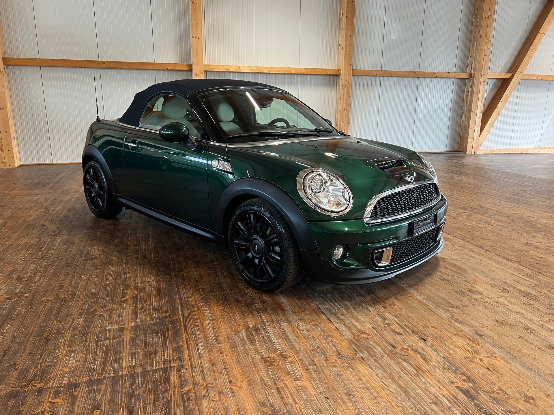 MINI Cooper S Roadster-showroom-element-2
