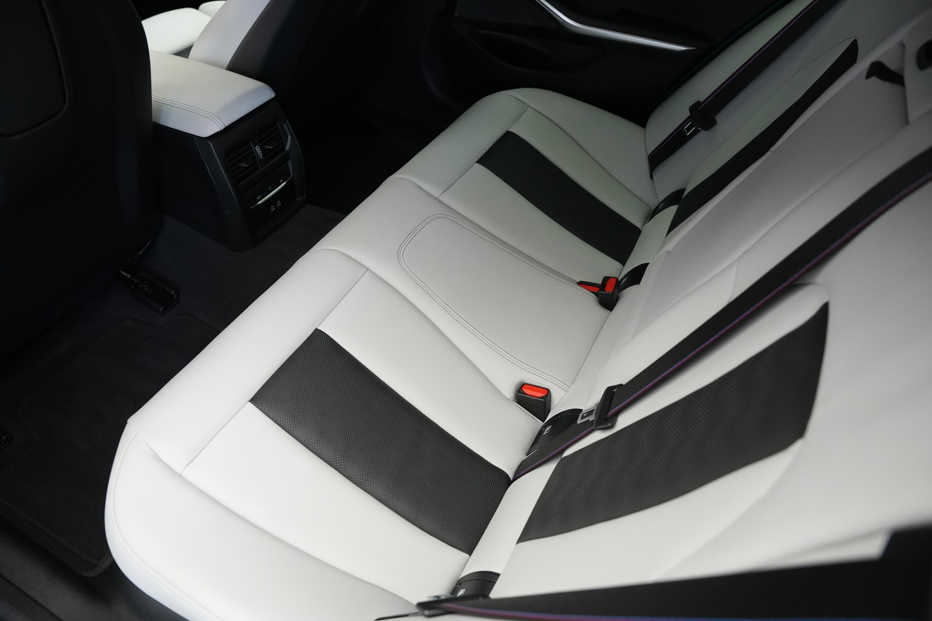 BMW M3 Touring xDrive Competition M *Facelift* *Carbon Paket*-image-15