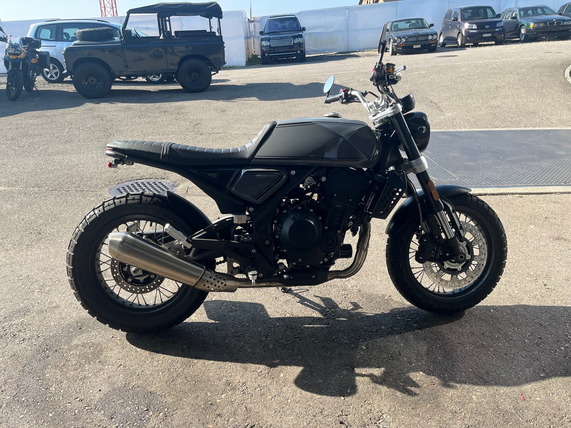 BRIXTON Crossfire 500 X-image-1