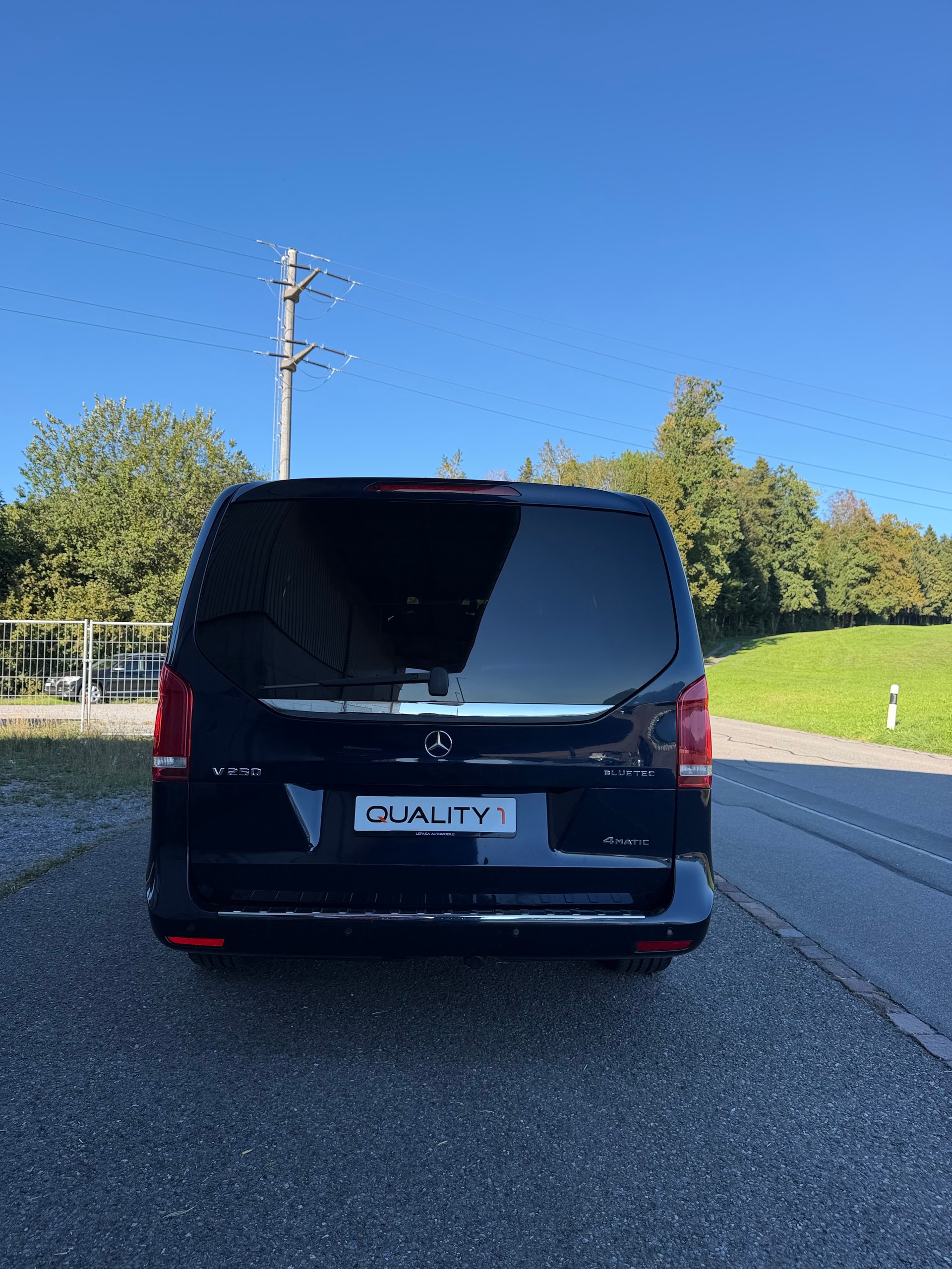 MERCEDES-BENZ V 250 d Avantgarde lang 4Matic 7G-Tronic-image-2