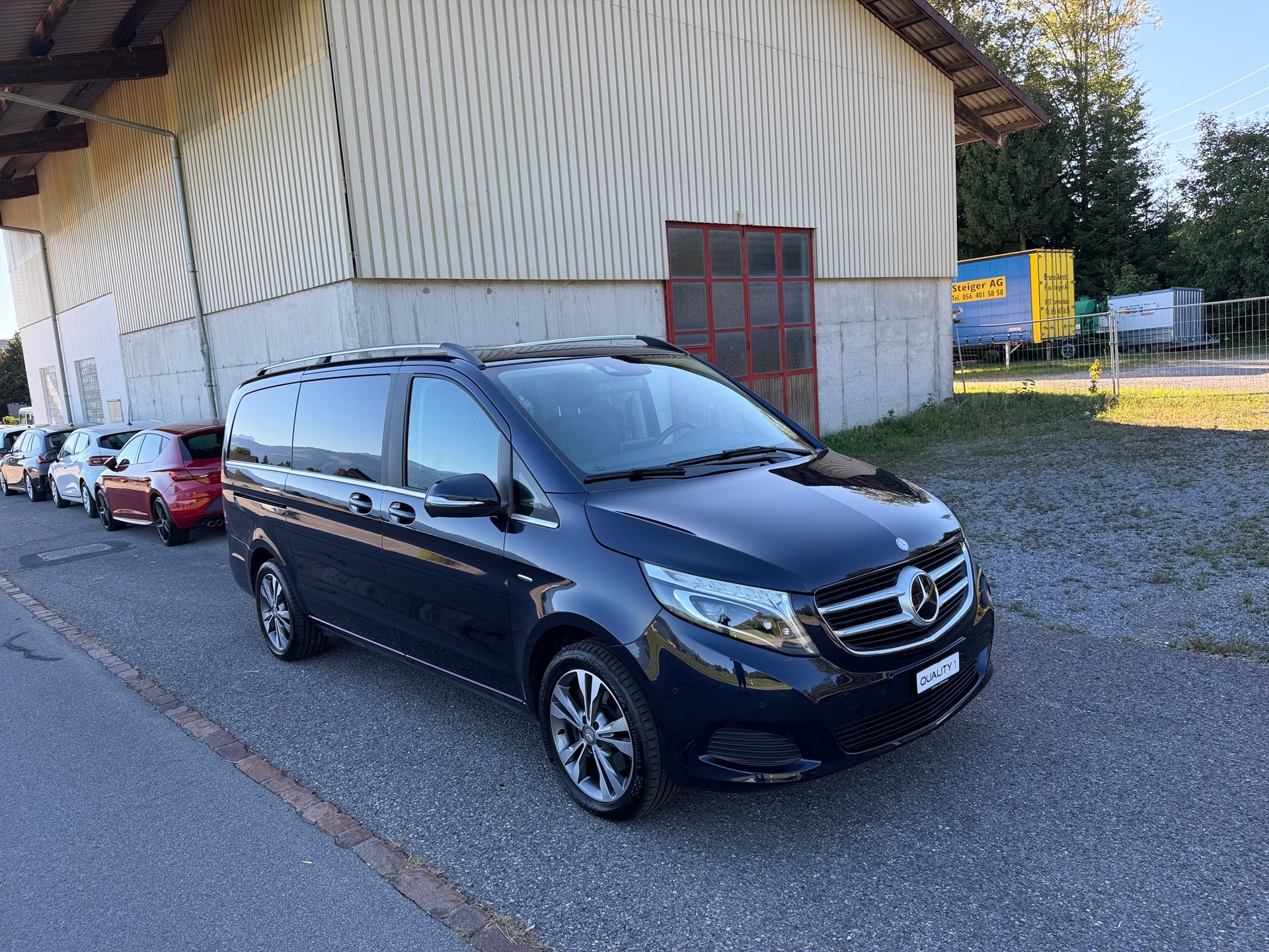 MERCEDES-BENZ V 250 d Avantgarde lang 4Matic 7G-Tronic-image-5