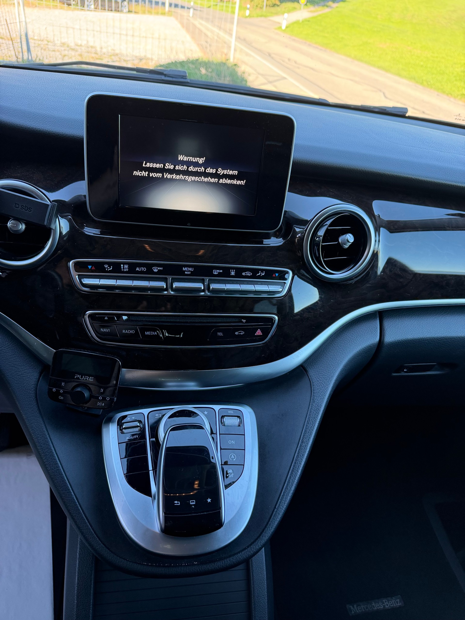 MERCEDES-BENZ V 250 d Avantgarde lang 4Matic 7G-Tronic-image-10