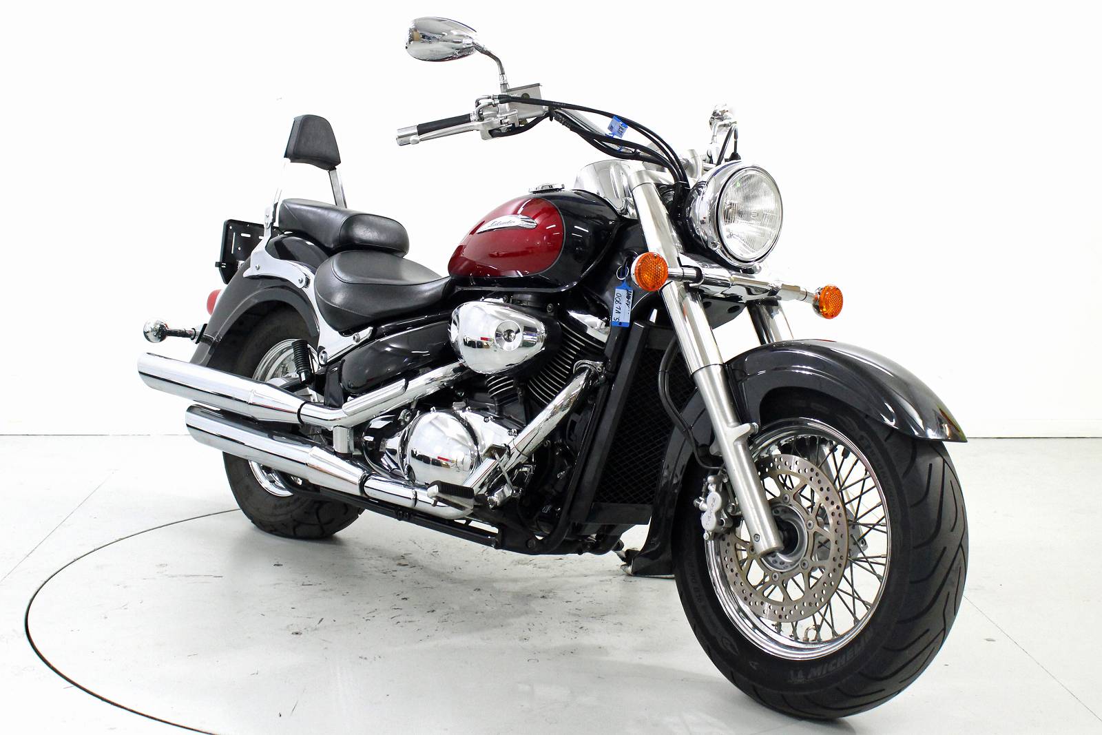 SUZUKI VL 800 Intruder-image-1