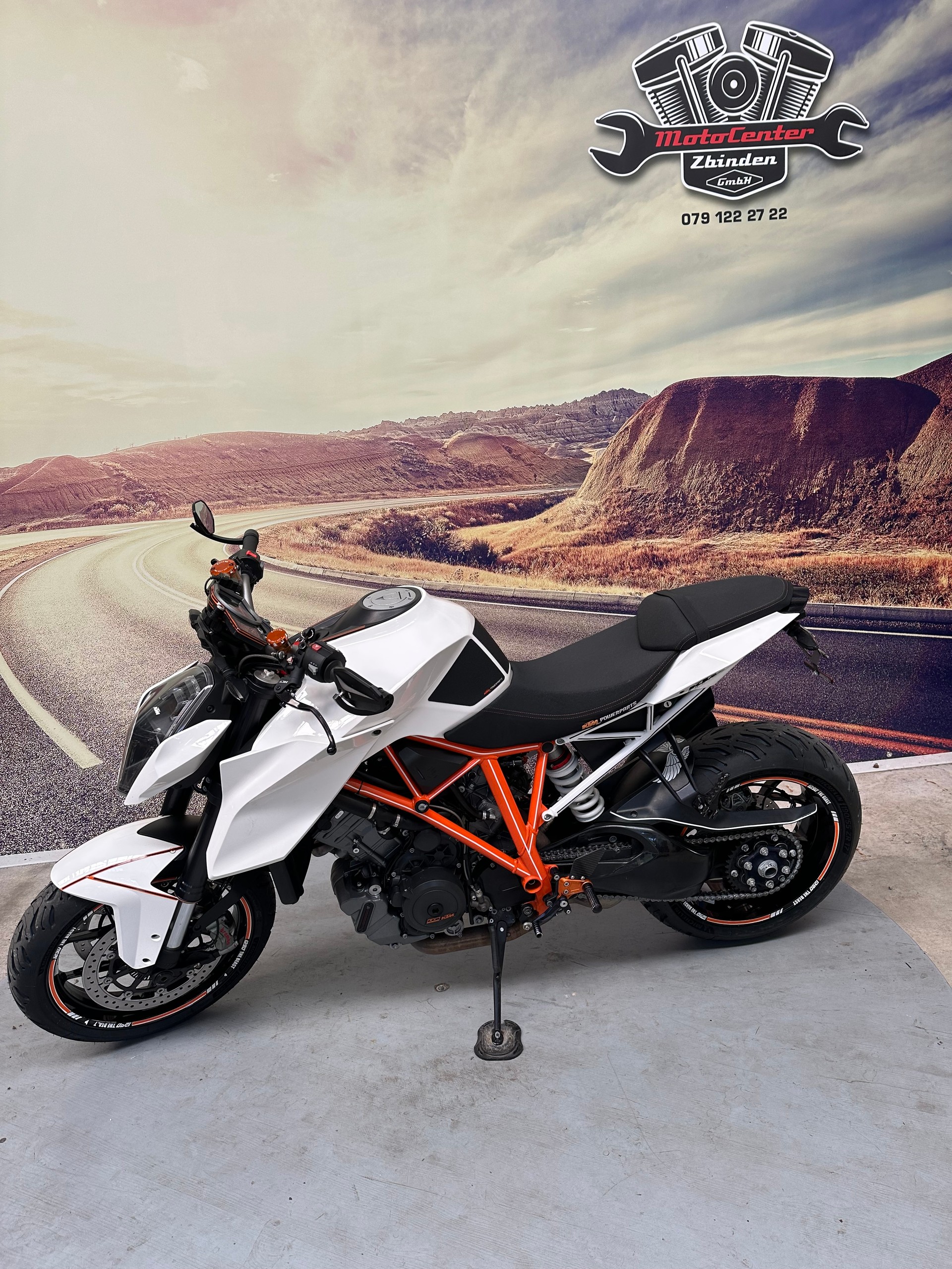 KTM 1290 Super Duke R-image-4