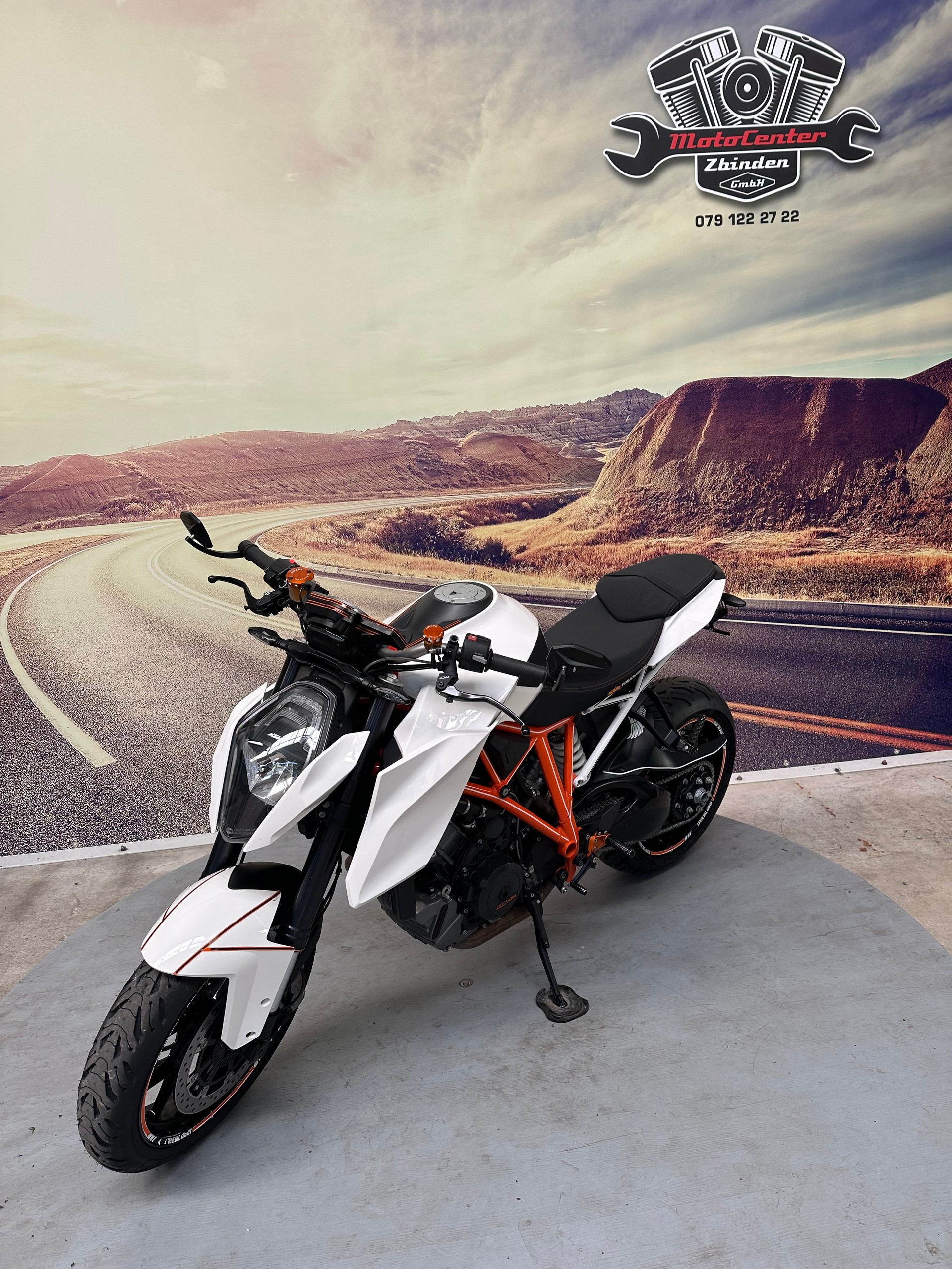 KTM 1290 Super Duke R-image-3