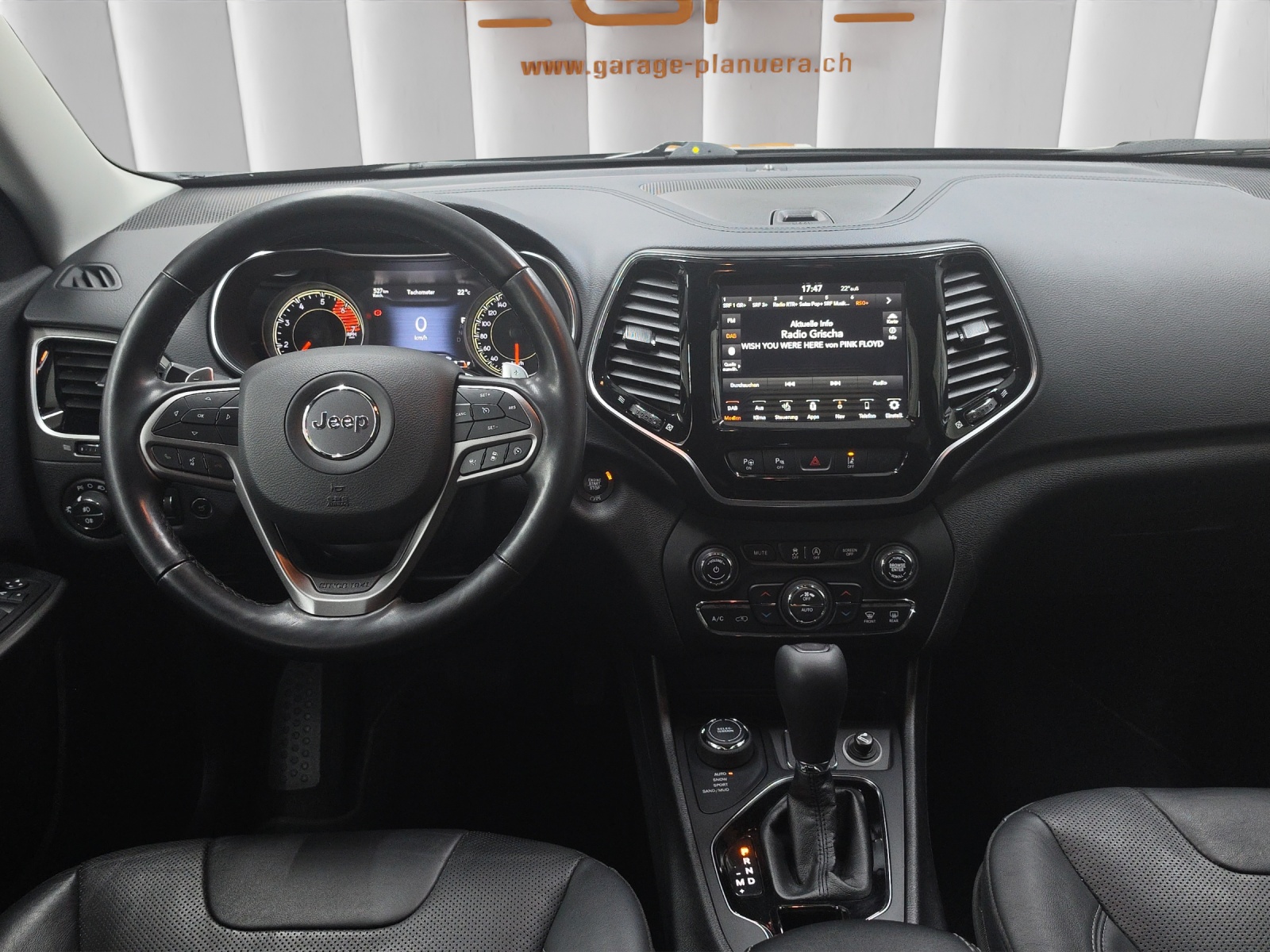 JEEP Cherokee 2.0 T Limited AWD-image-8