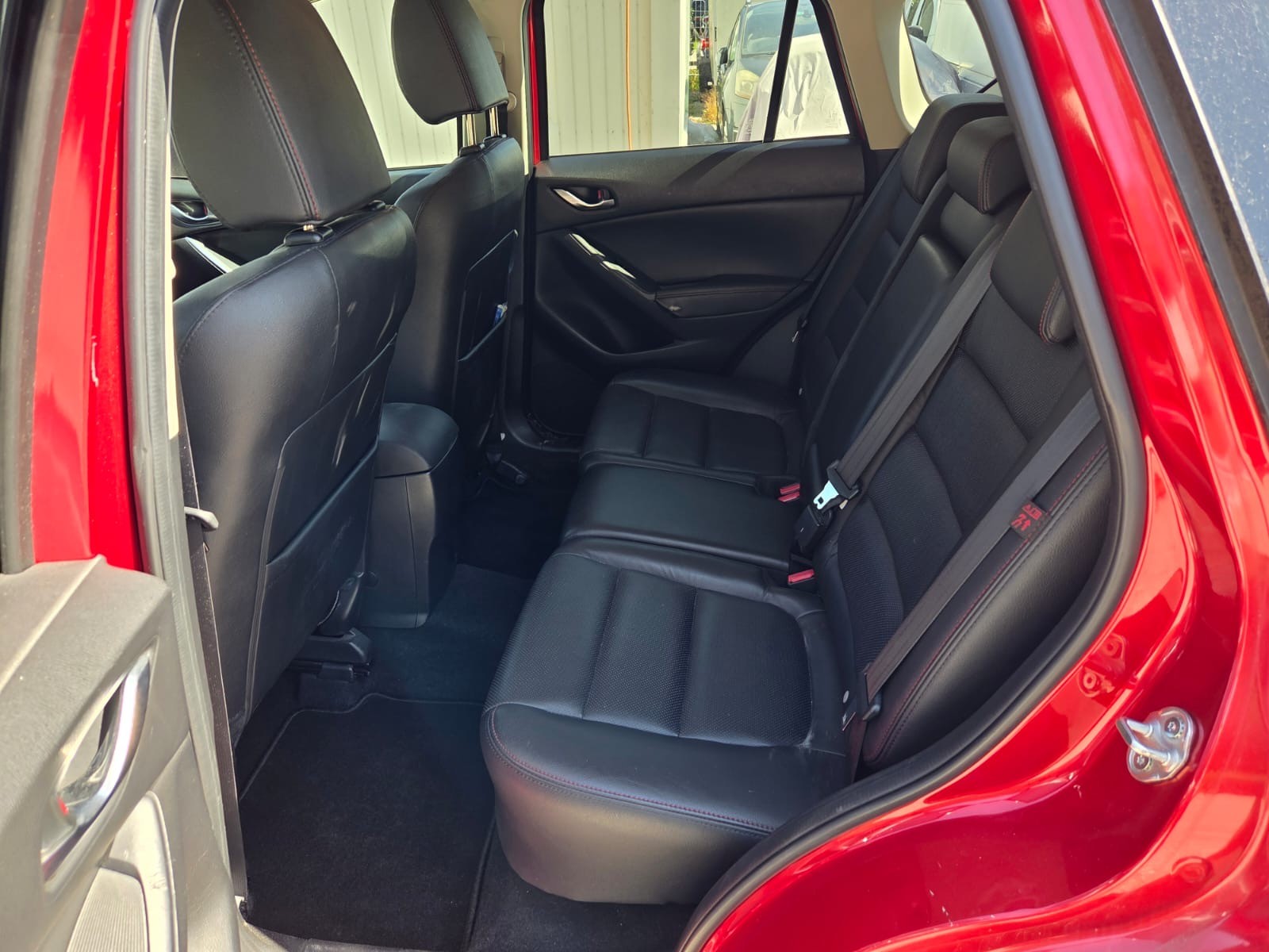 MAZDA CX-5 2.0 Revolution AWD Automatic-image-11