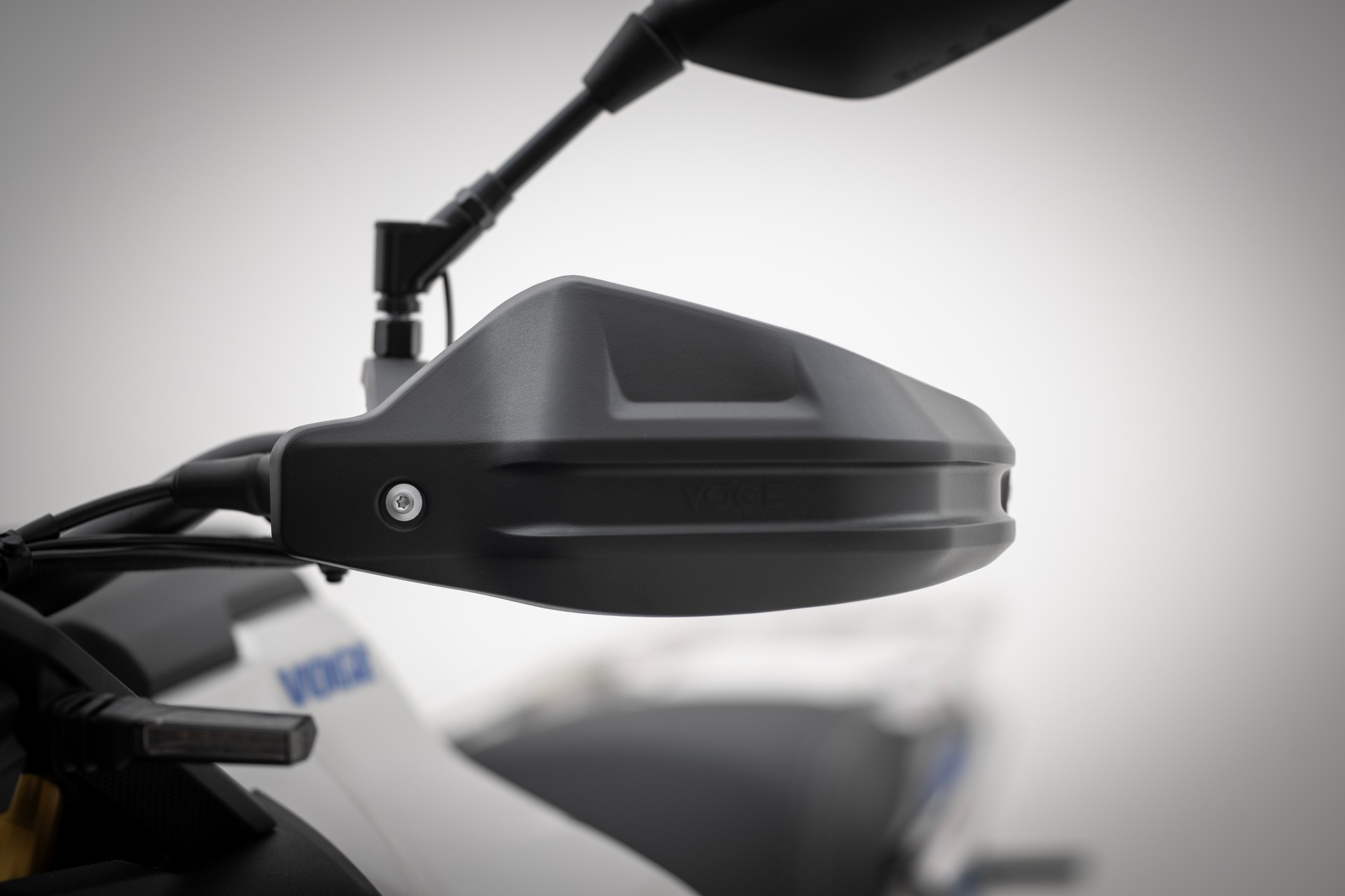 VOGE 900 DSX-image-5