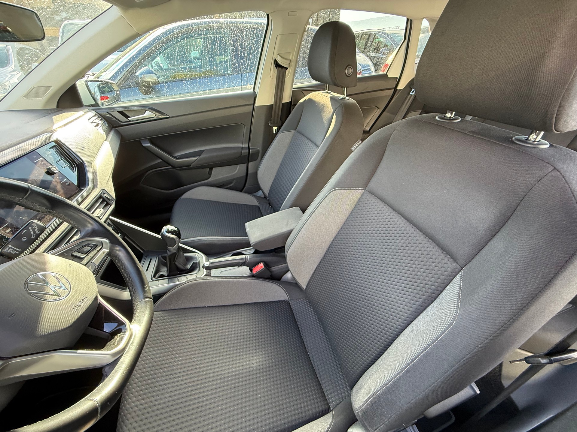 VW Polo 1.0 TSI Life-image-13