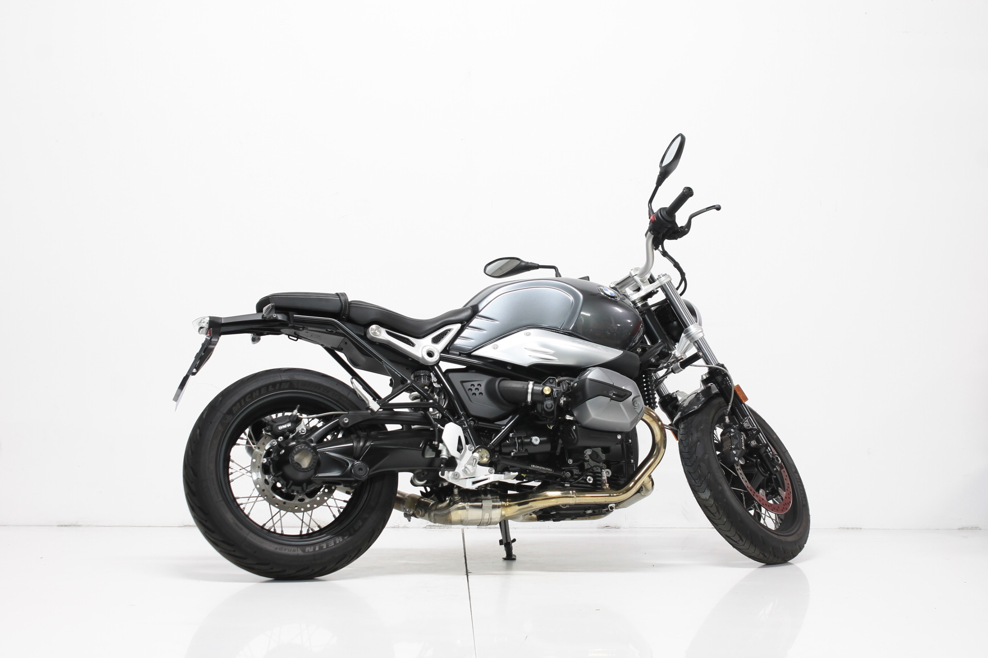 BMW R nineT Pure A2-image-2
