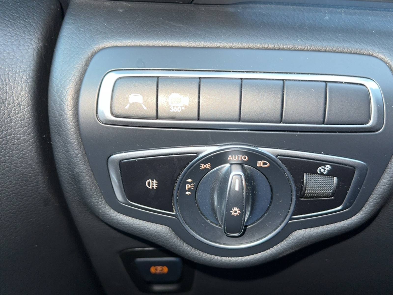 MERCEDES-BENZ EQV 300 Avantgarde lang-image-15