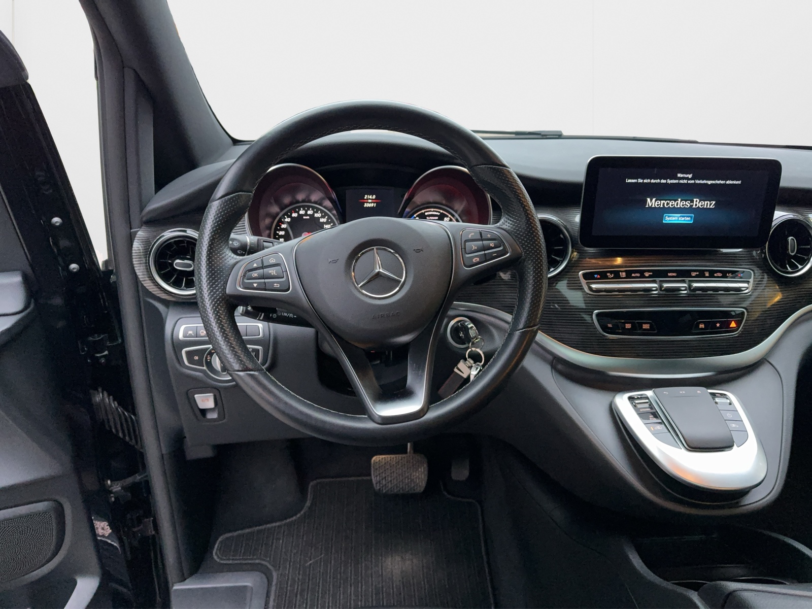 MERCEDES-BENZ EQV 300 Avantgarde lang-image-16