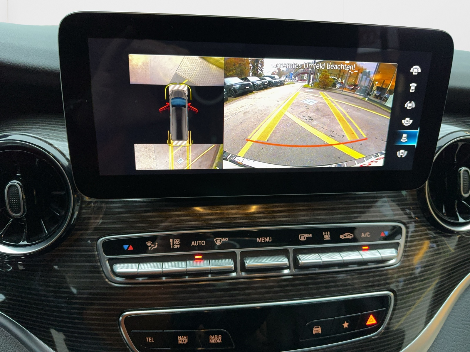 MERCEDES-BENZ EQV 300 Avantgarde lang-image-20
