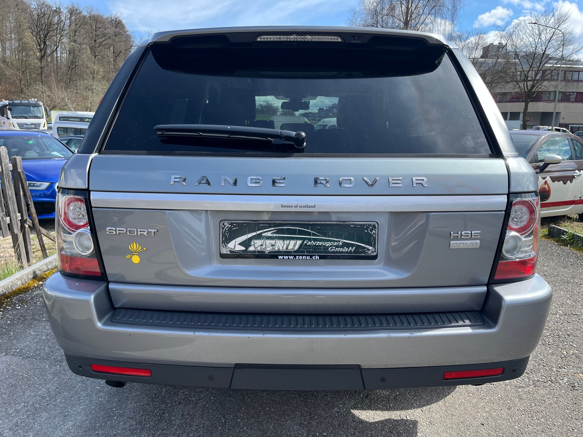 LAND ROVER Range Rover Sport 3.0 TDV6 HSE Automatic-image-4