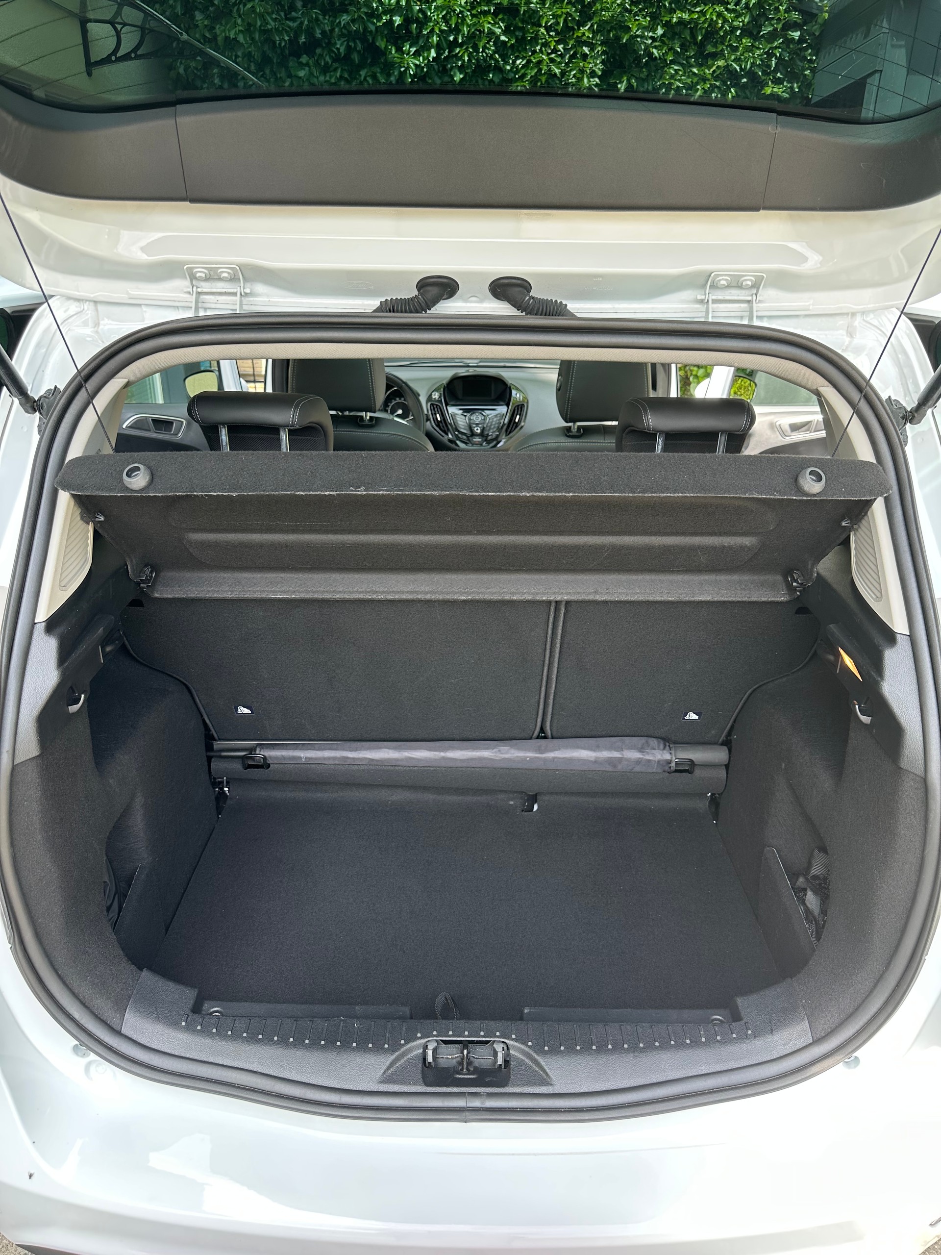 FORD B-Max 1.6 Ti-VCT Titanium PowerShift-image-18