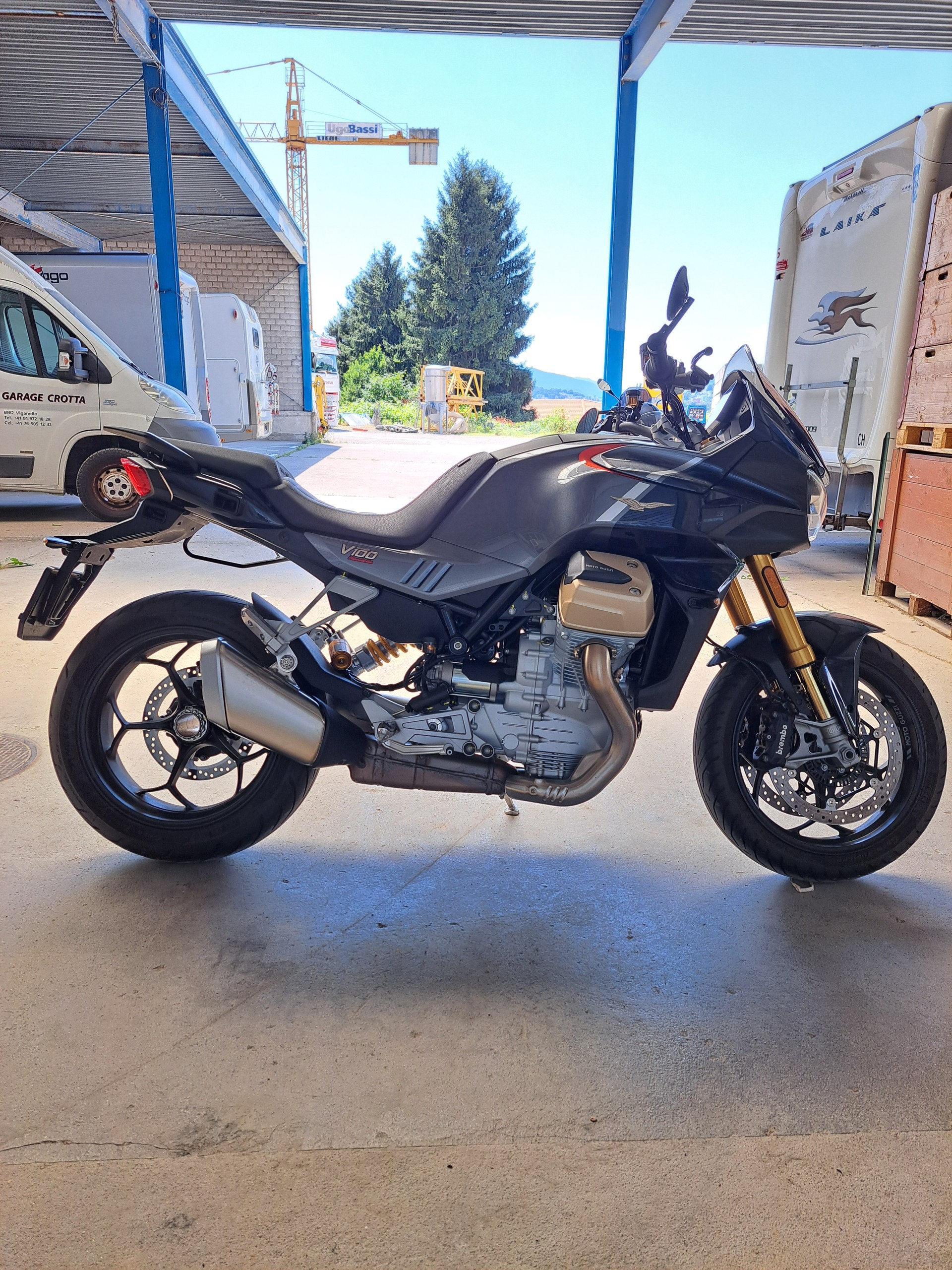 MOTO GUZZI V100 Mandello S-image-2