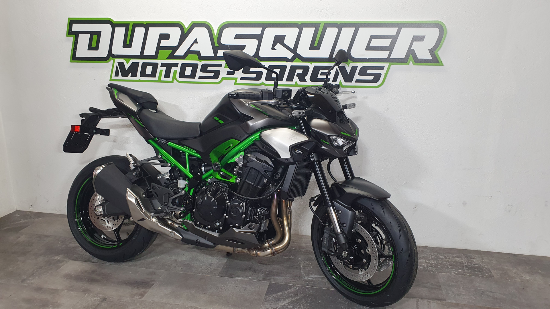 KAWASAKI Z 900-image-0