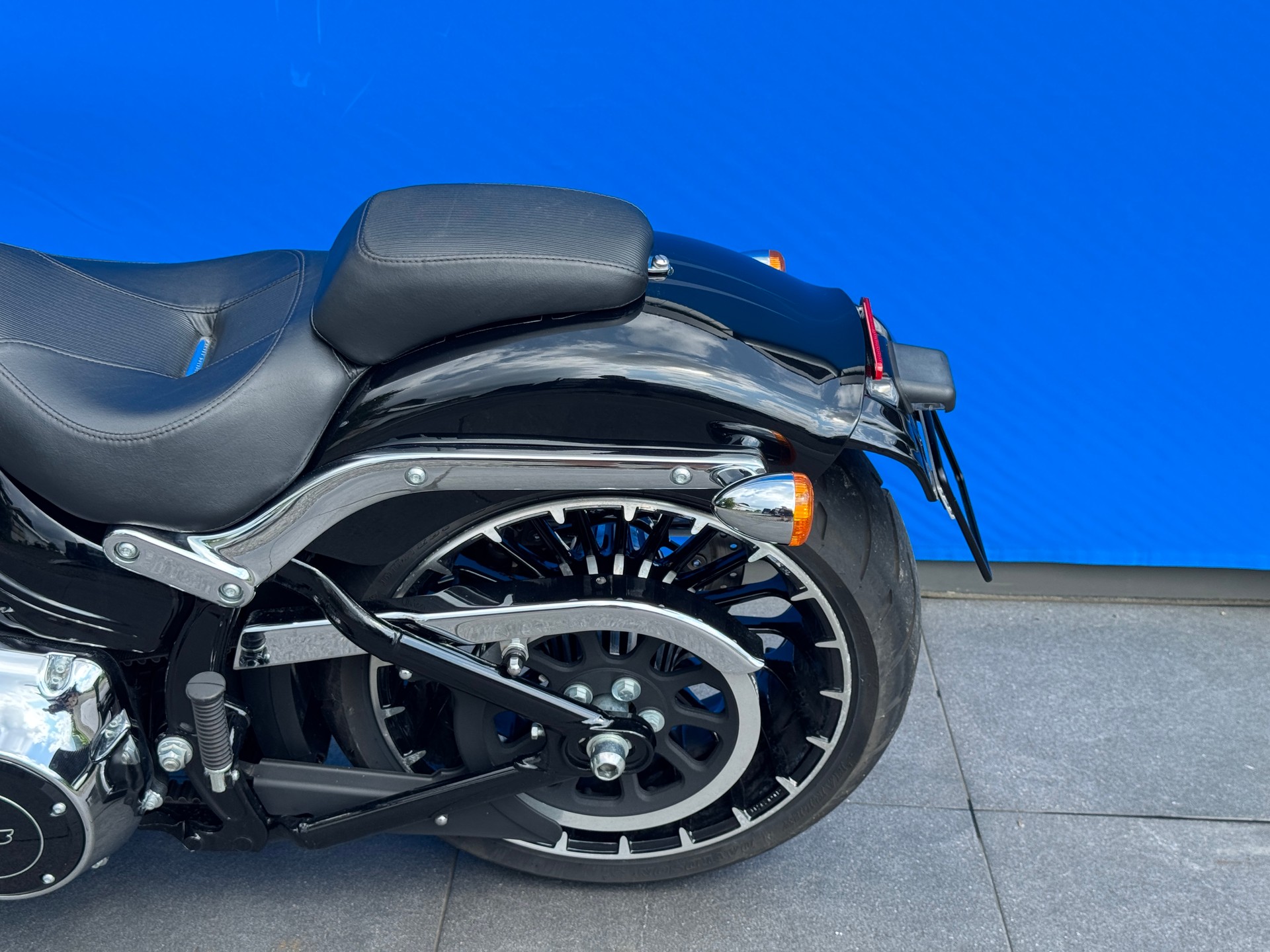 HARLEY-DAVIDSON FXSB Breakout 103 (35 KW) ABS-image-10