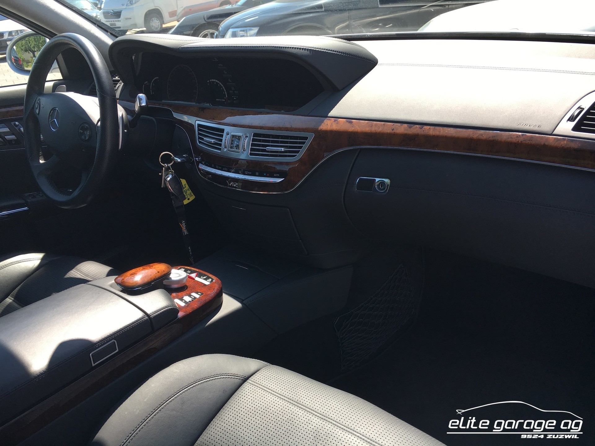 MERCEDES-BENZ S 65 AMG L-image-4