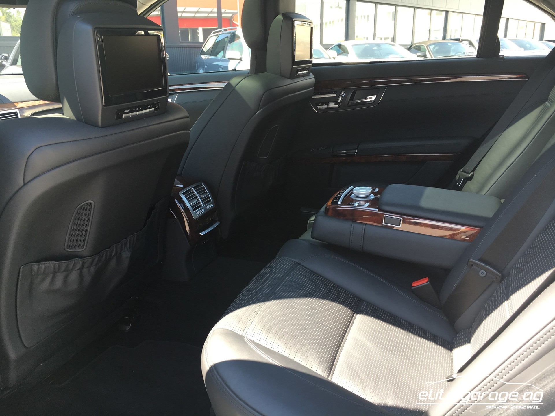MERCEDES-BENZ S 65 AMG L-image-6
