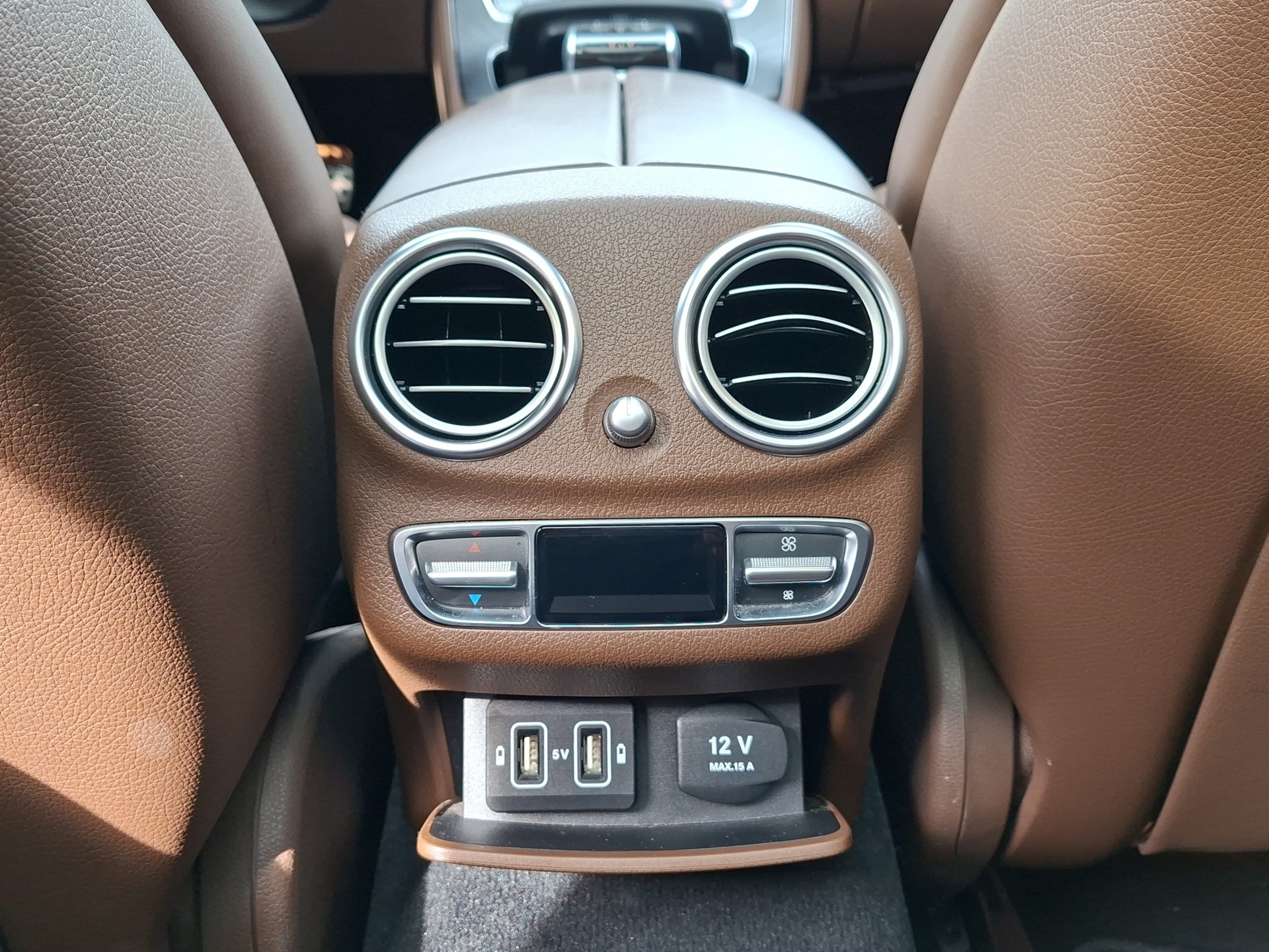 MERCEDES-BENZ E 43 AMG 4 Matic 9G-Tronic-image-21