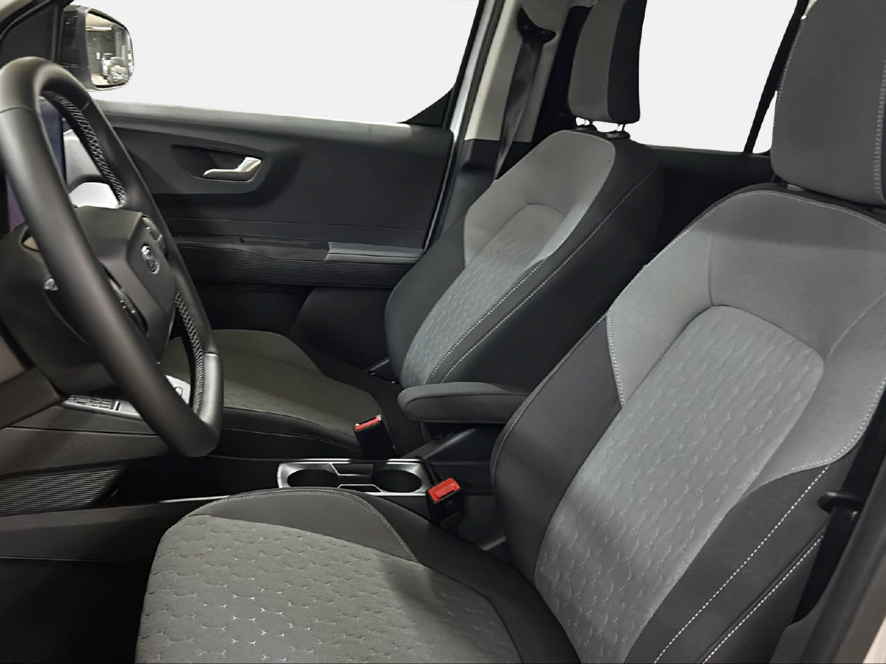 FORD E-Tourneo Courier Titanium-image-11
