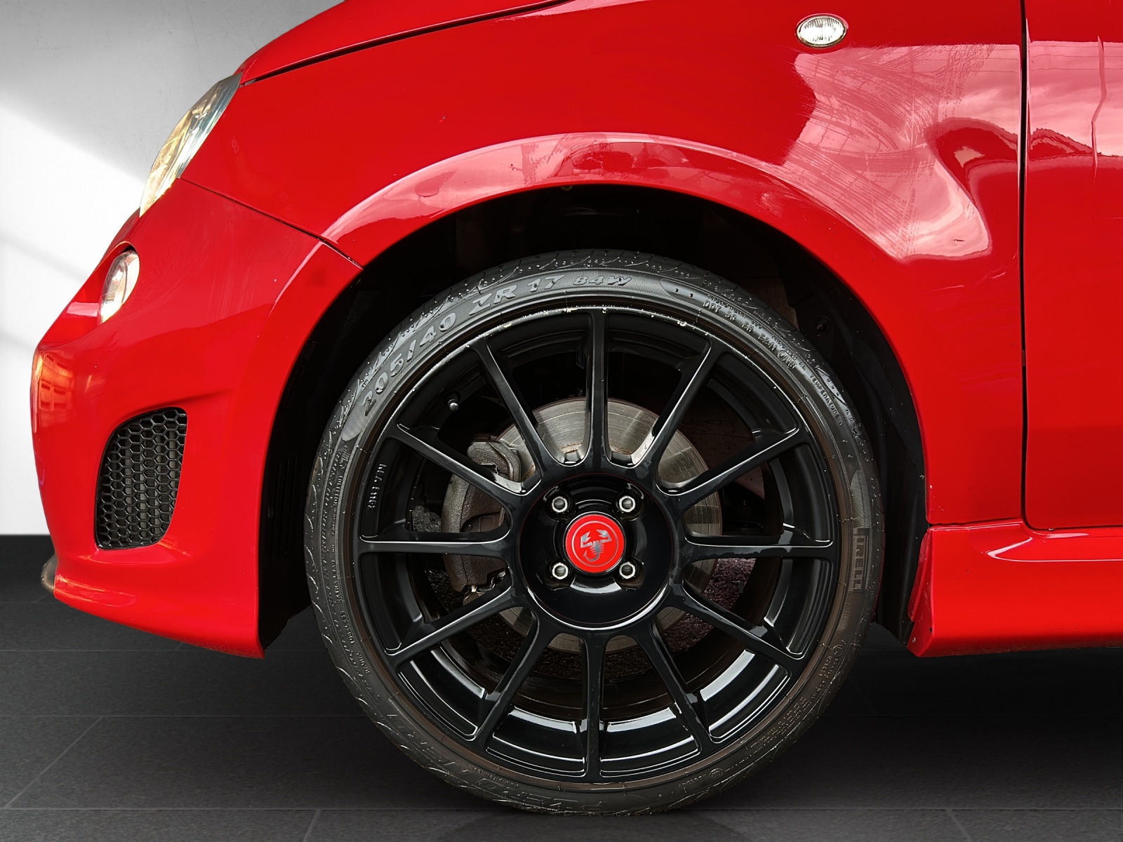 FIAT 500 1.4 16V Turbo Abarth-image-5