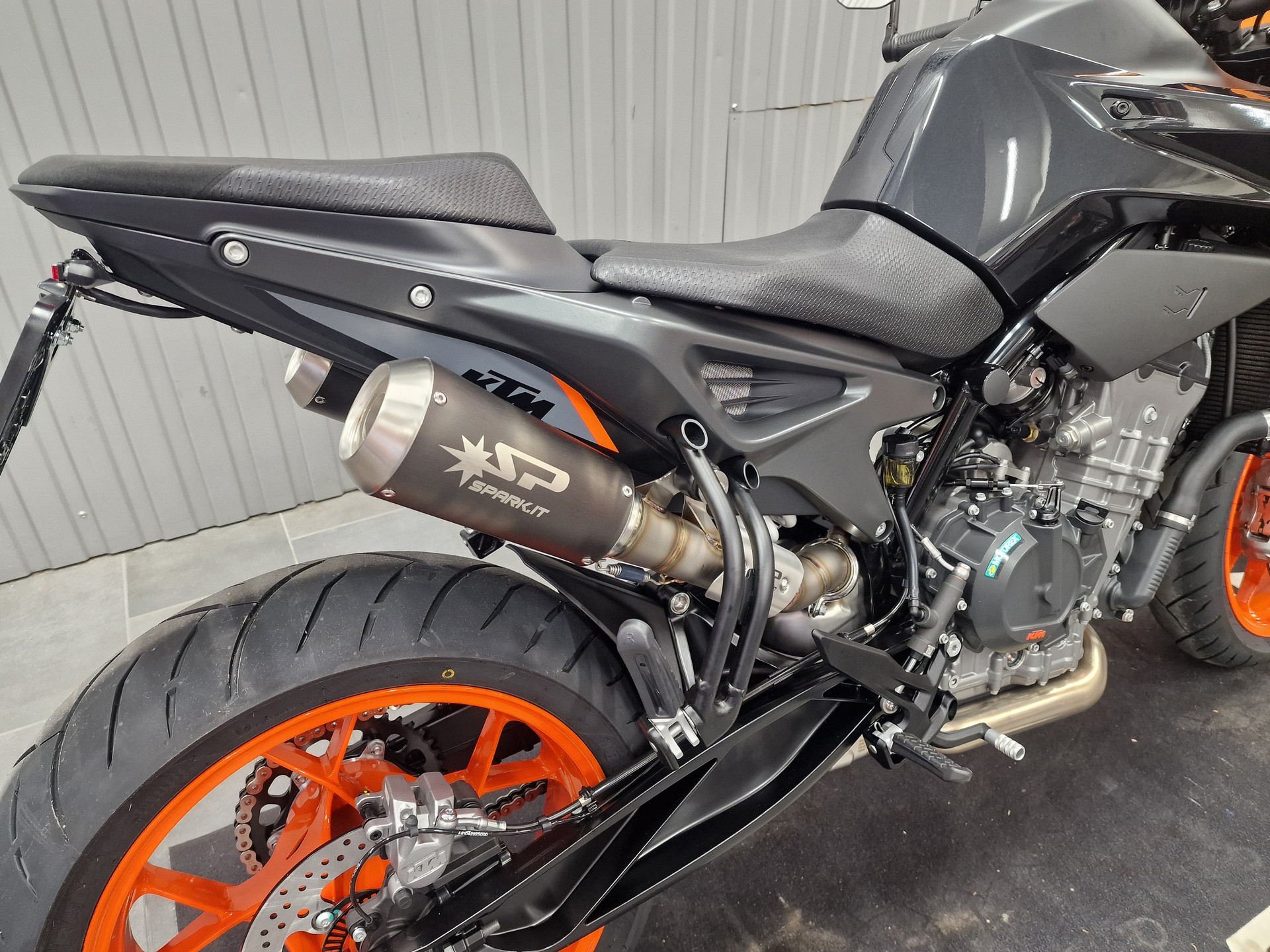 KTM 790 Duke-image-6