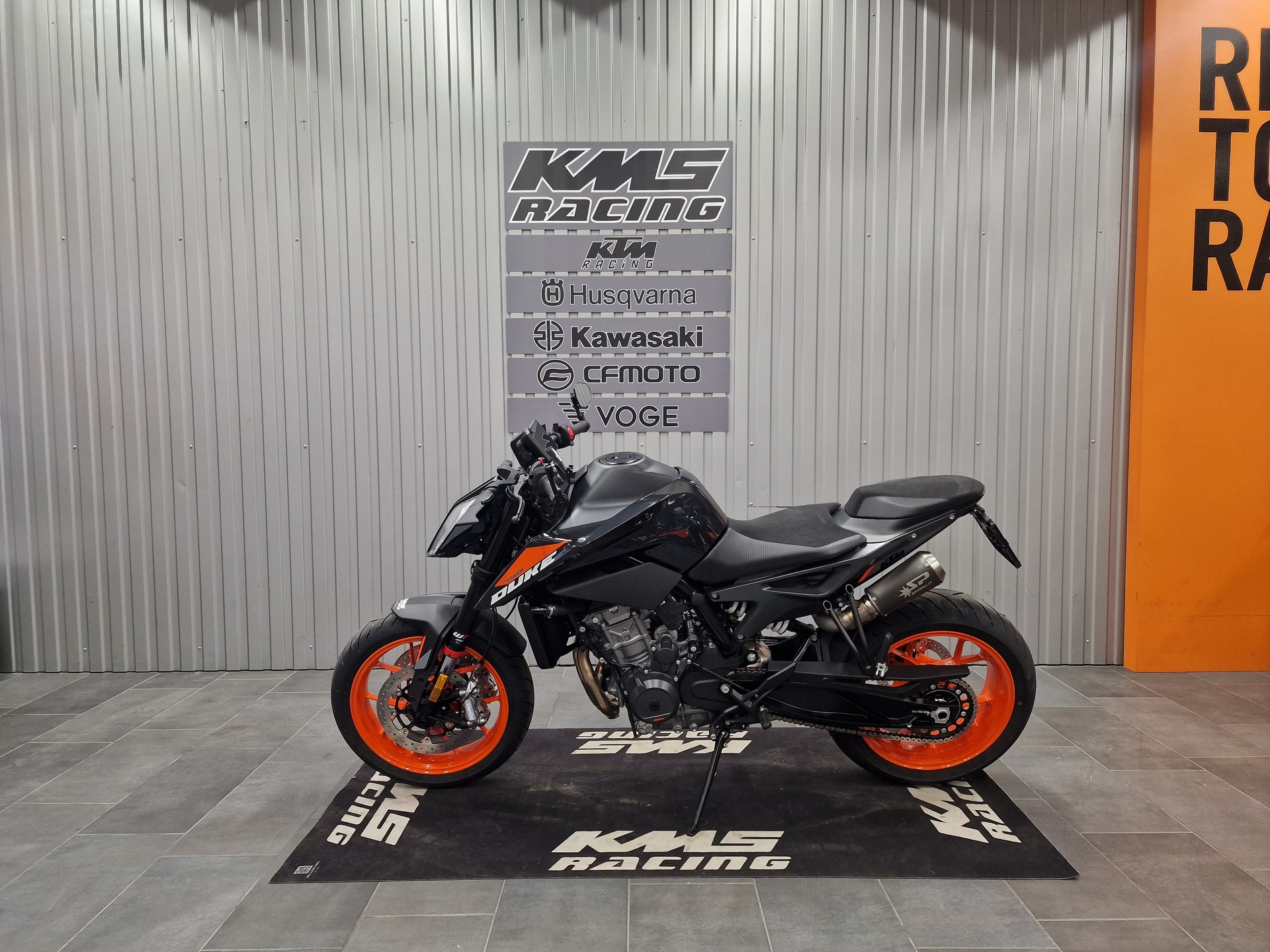 KTM 790 Duke-image-1
