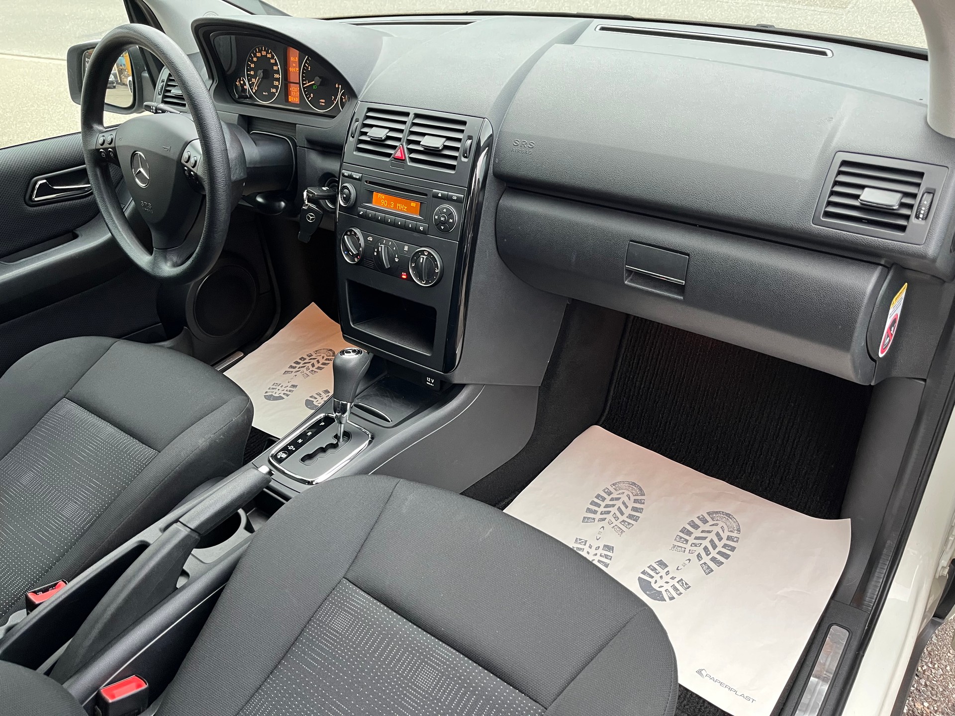 MERCEDES-BENZ A 180 (170) Avantgarde Autotronic / Frisch ab MFK & Sevice-image-11