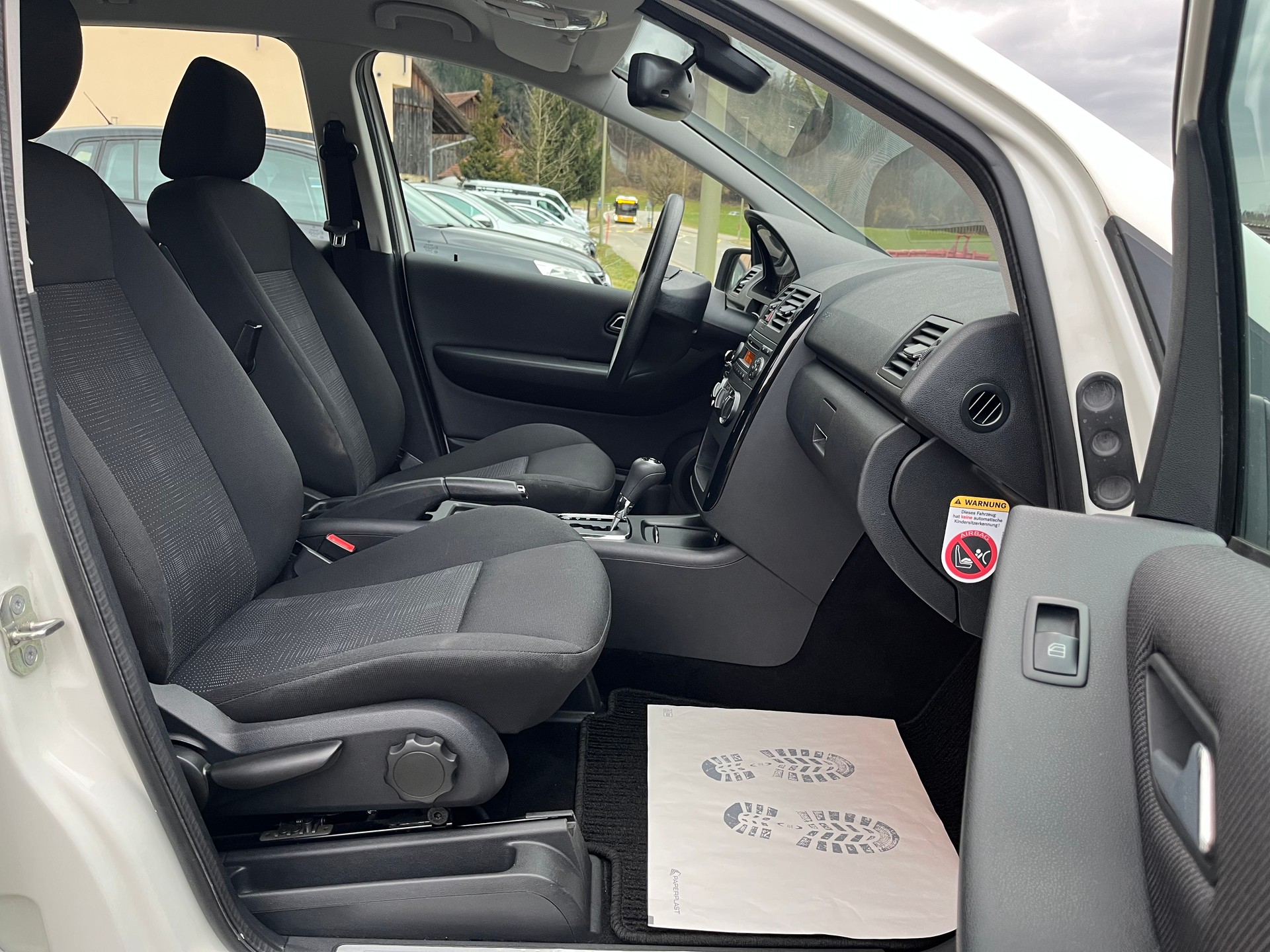 MERCEDES-BENZ A 180 (170) Avantgarde Autotronic / Frisch ab MFK & Sevice-image-12
