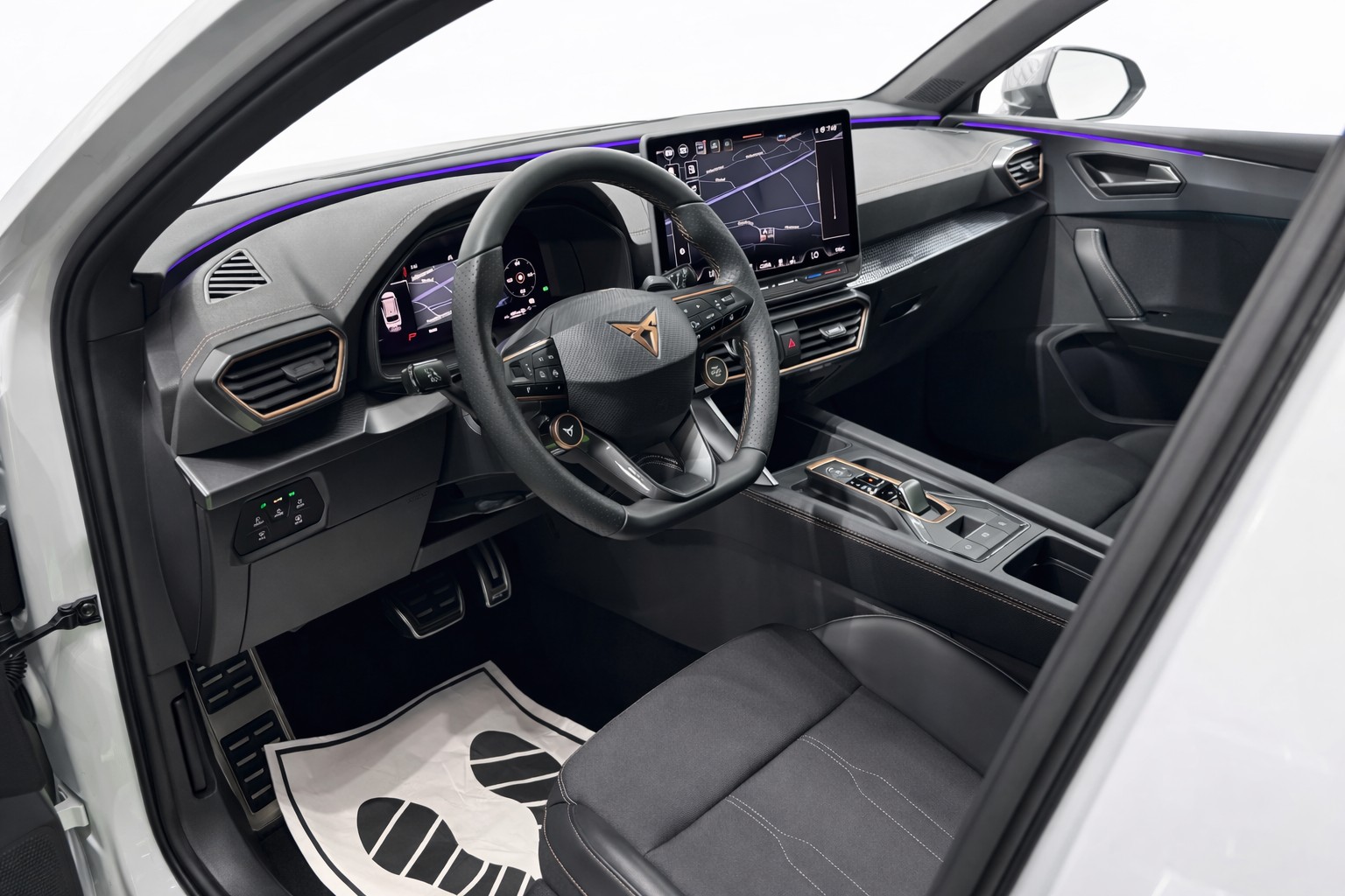 CUPRA LEON ST 1.5 eTSI DSG *Neues Modell*-image-9