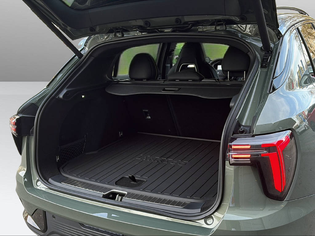 LYNK & CO 01 1.5 PHEV More-image-25