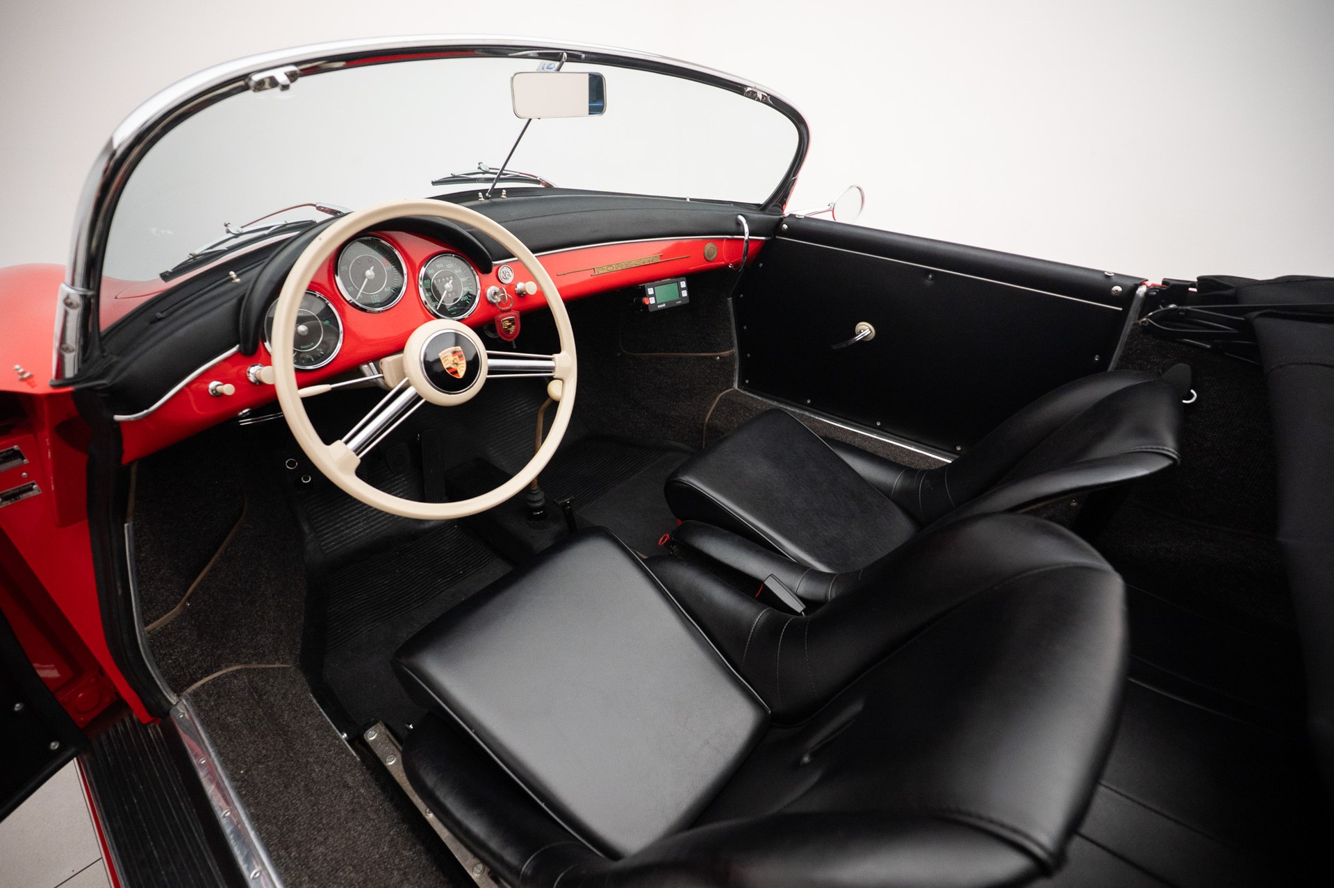 PORSCHE 356 A Speedster 1600 S-image-4