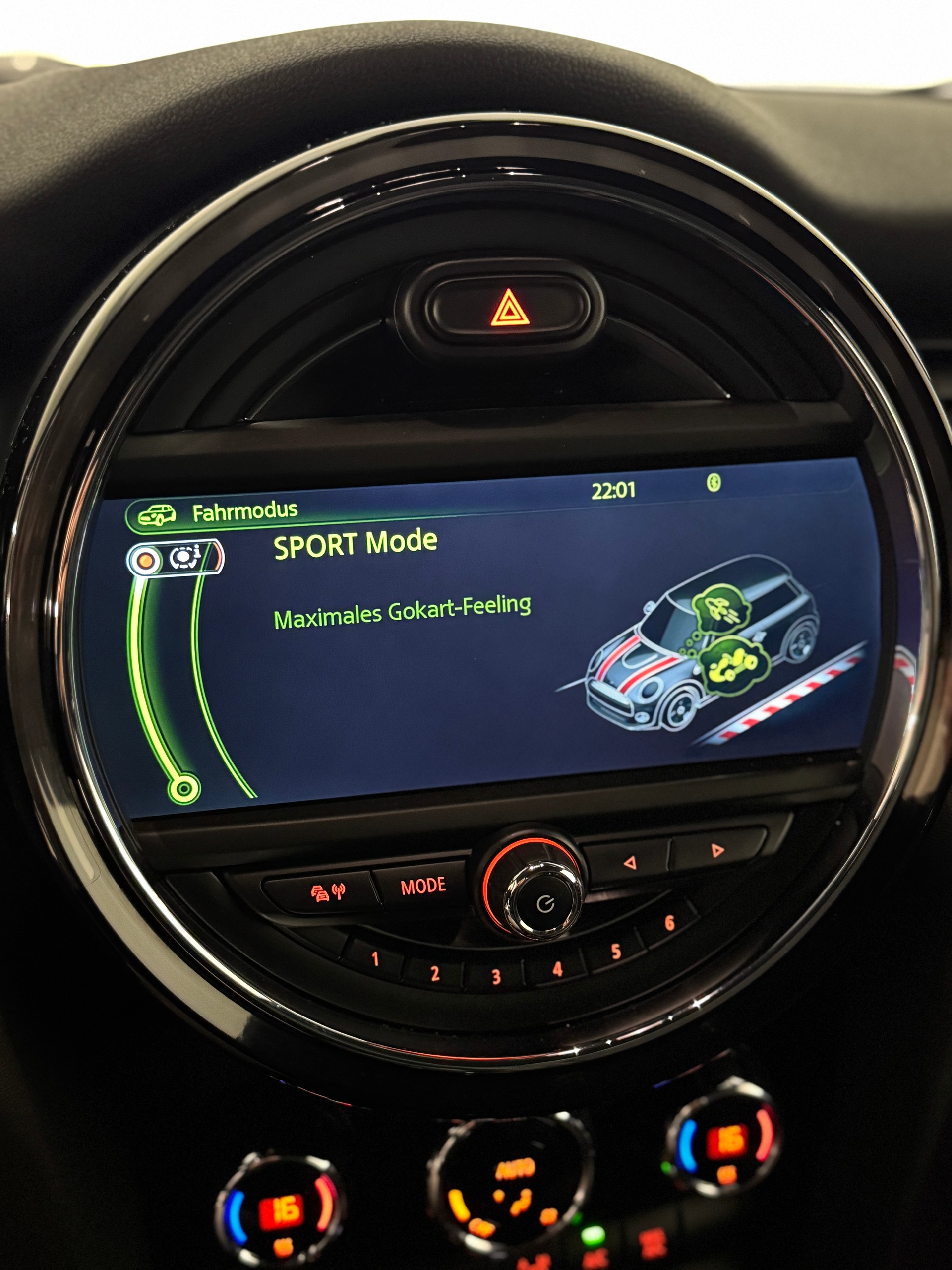 MINI Cooper S-image-13