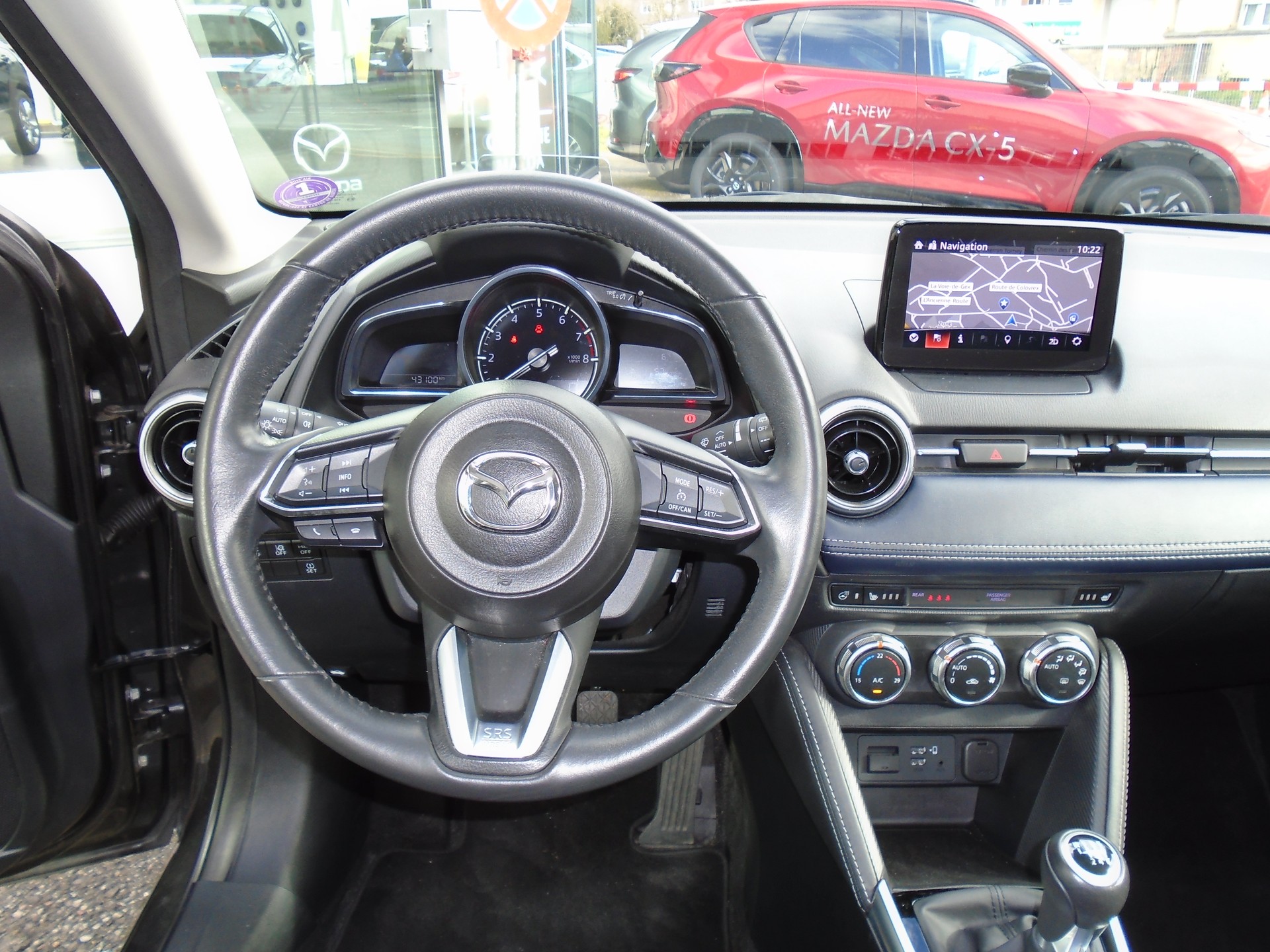MAZDA 2 SKYACTIV-G 90 Mild Hybrid Revolution-image-9