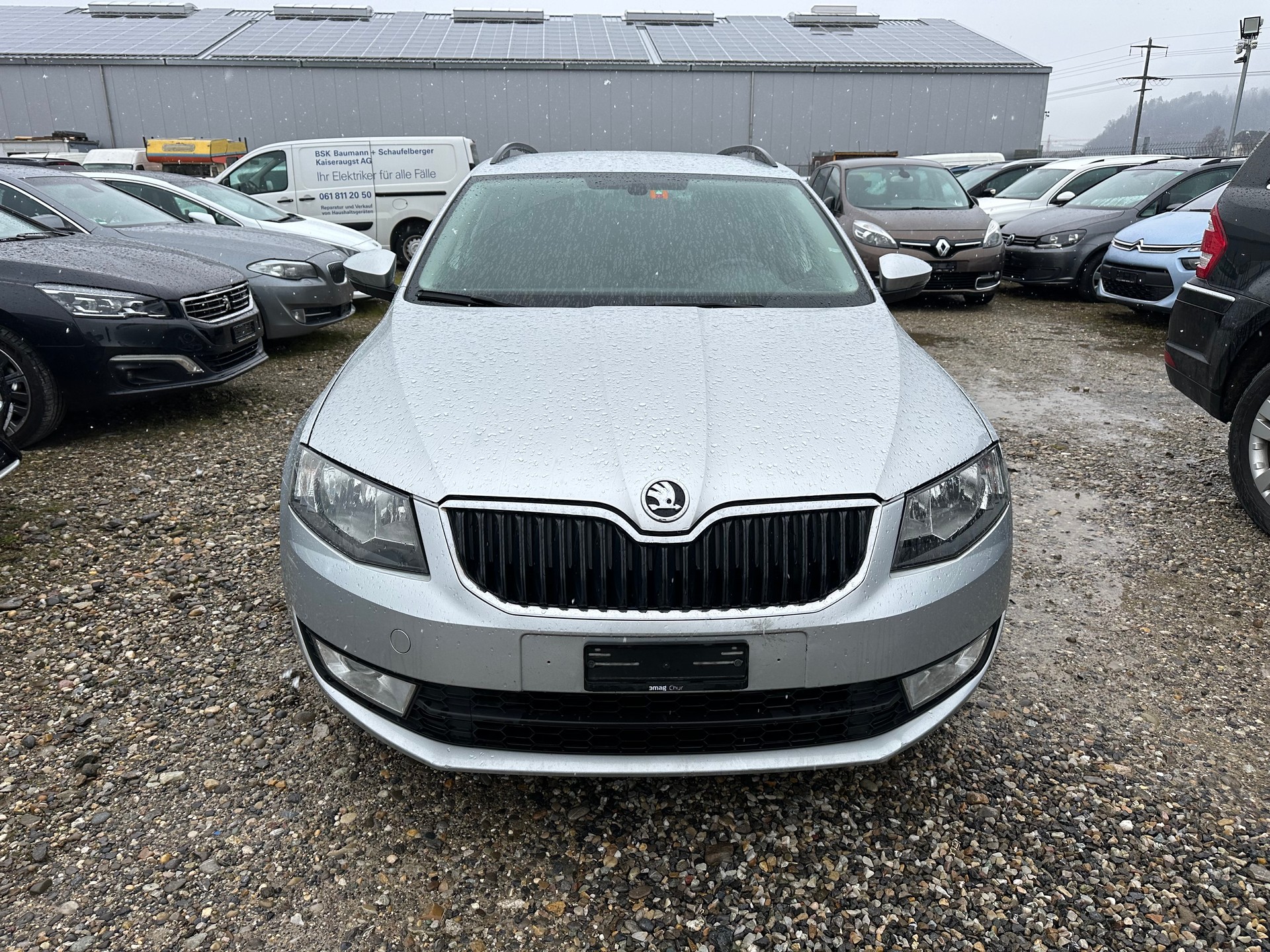 SKODA Octavia Combi 1.6 TDI Fresh DSG-image-1