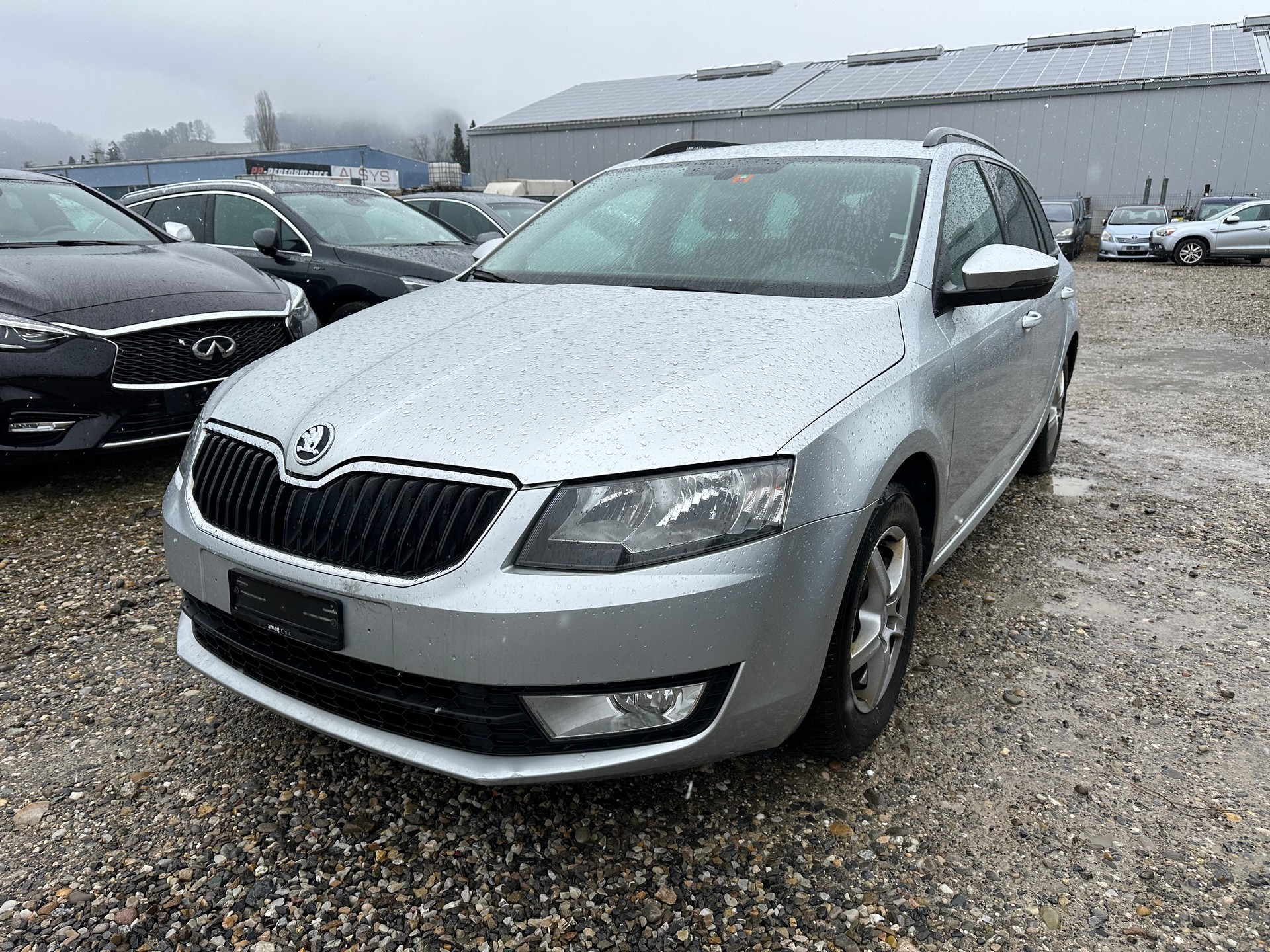 SKODA Octavia Combi 1.6 TDI Fresh DSG