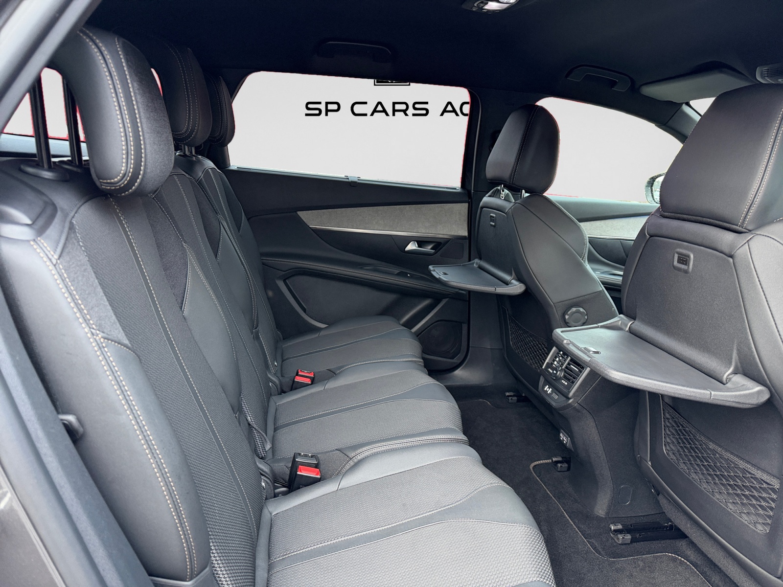 PEUGEOT 5008 1.2 Pure Tech Active Pack-image-14