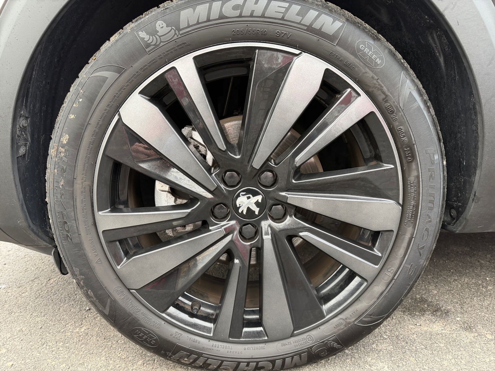 PEUGEOT 5008 1.2 Pure Tech Active Pack-image-8