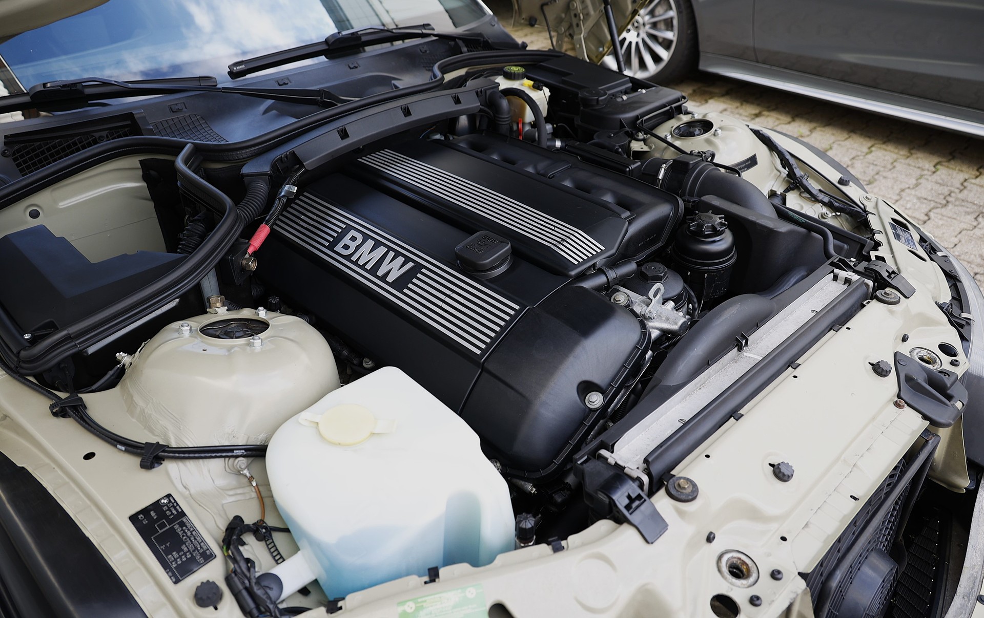 BMW Z3 3.0i Coupé-image-24