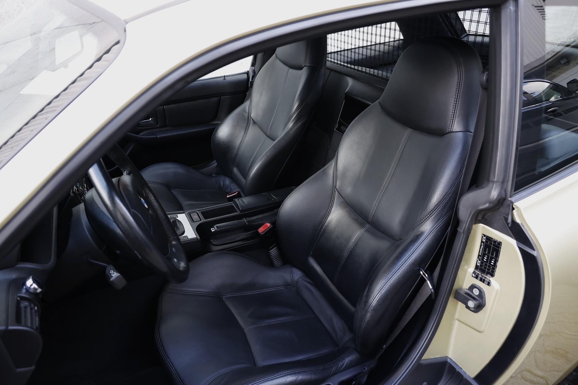 BMW Z3 3.0i Coupé-image-13