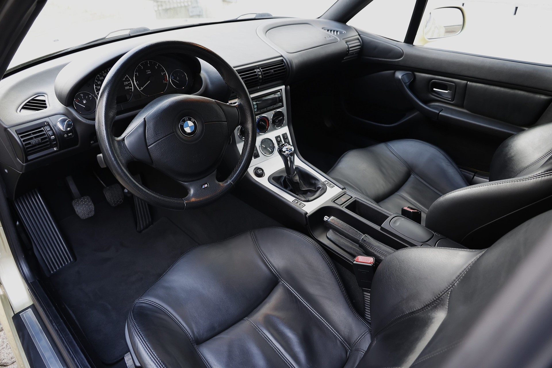 BMW Z3 3.0i Coupé-image-14