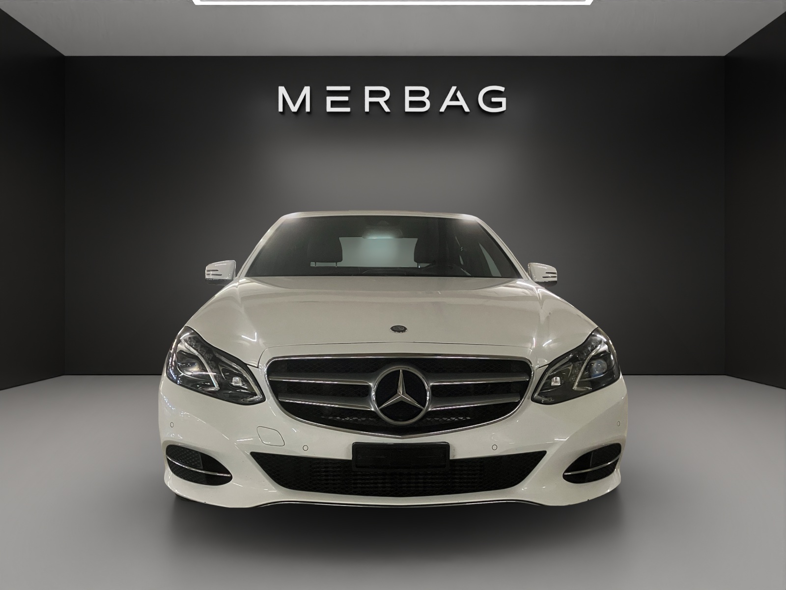 MERCEDES-BENZ E 220 BlueTEC Avantgarde 4Matic 7G-Tronic-image-1