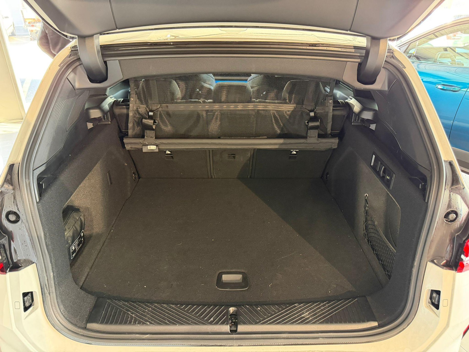 BMW X3 20i xDrive pack M ** Visite sur RDV **-showroom-element-2